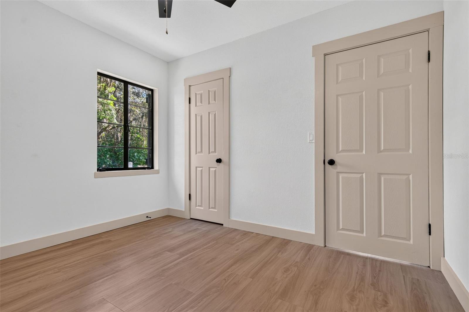 209 S Saint Cloud Ave Property Photo 32
