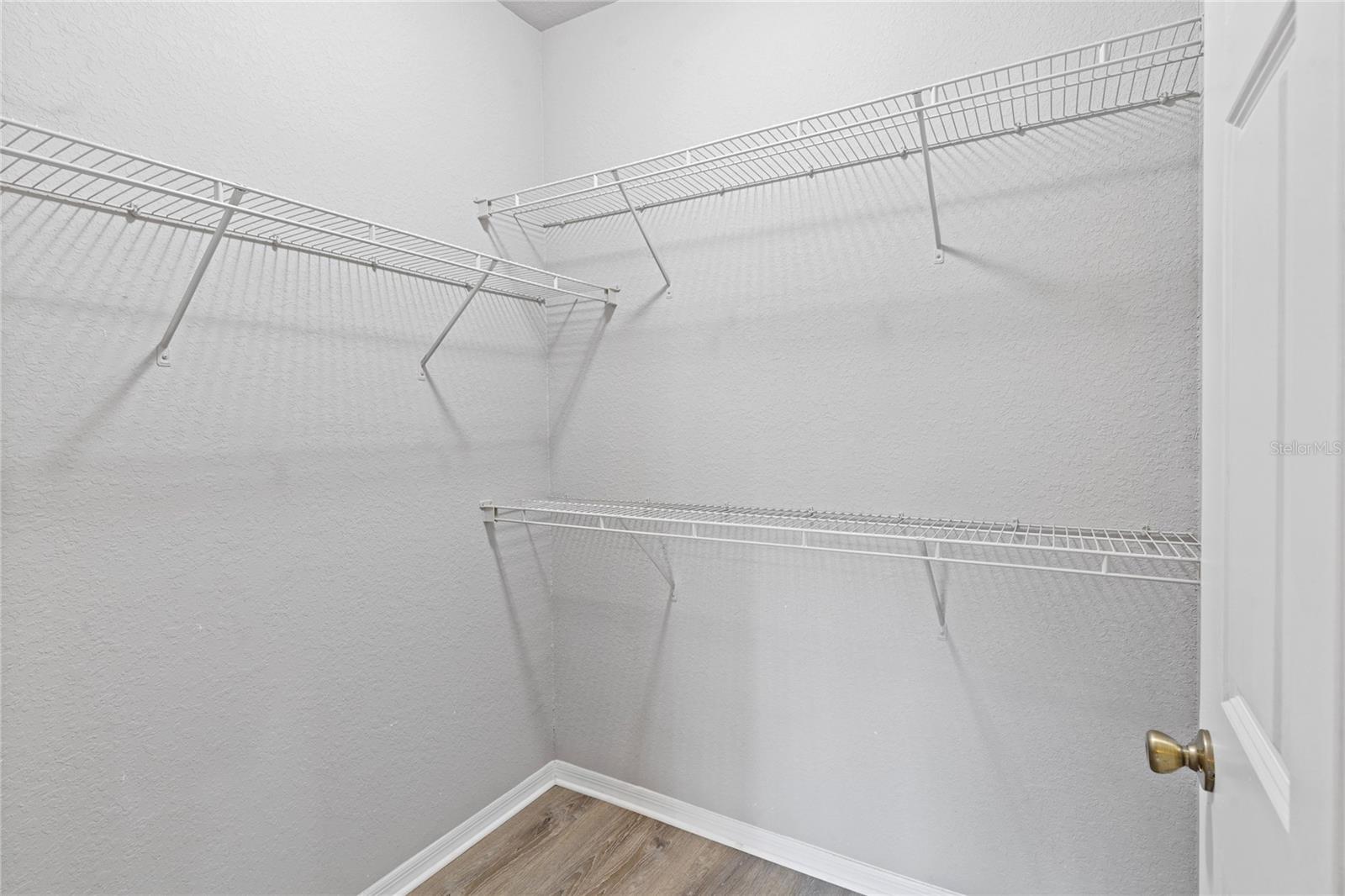 10105 Courtney Oaks Cir #203 Property Photo 20