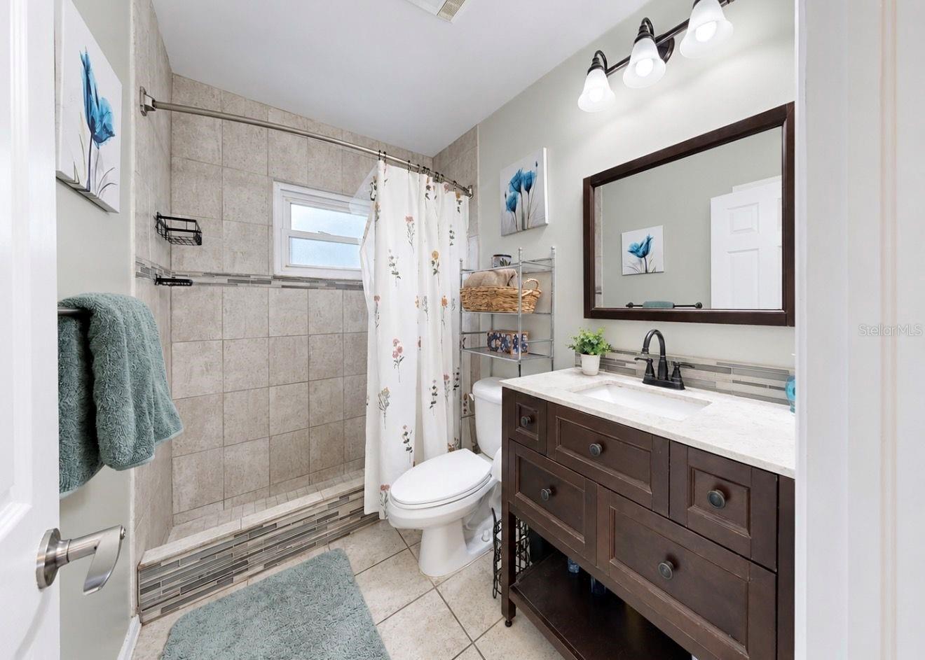 11004 Riverview Dr Property Photo 33