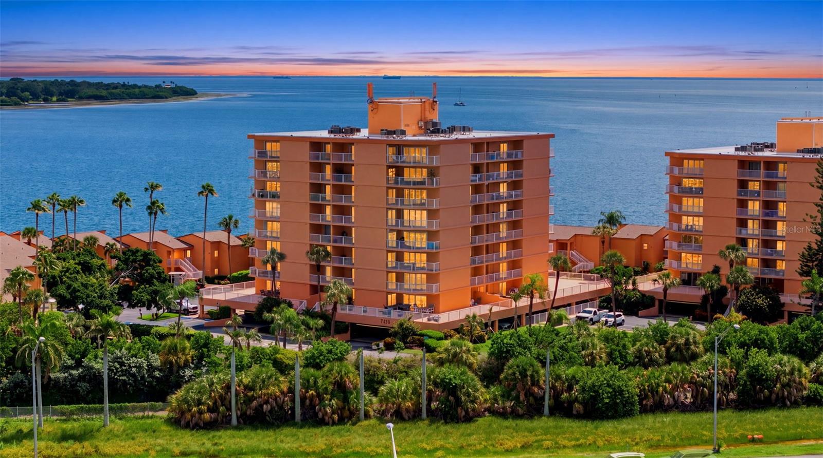 7430 Sunshine Skyway Ln S #901 Property Photo 1