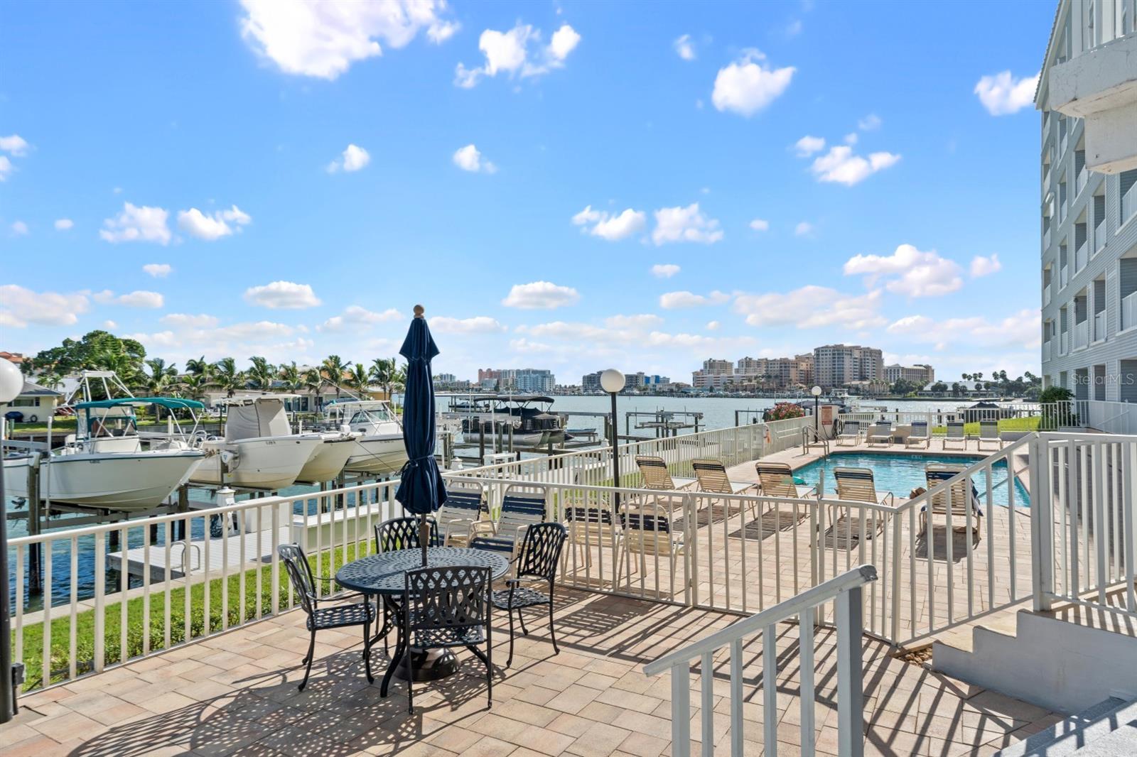 610 Island Way #408 Property Photo 55