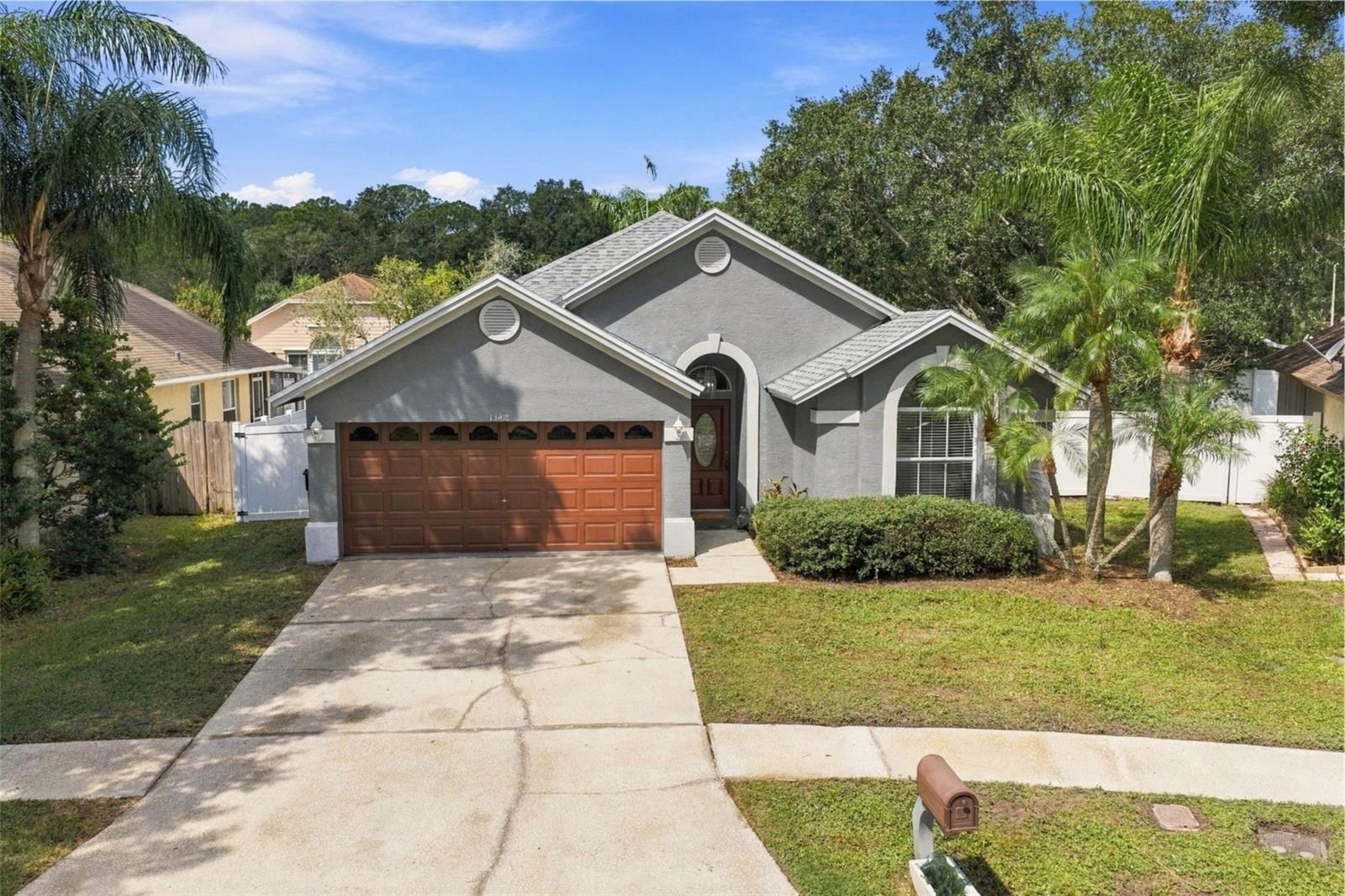 13418 Sunvale Pl Property Photo 1