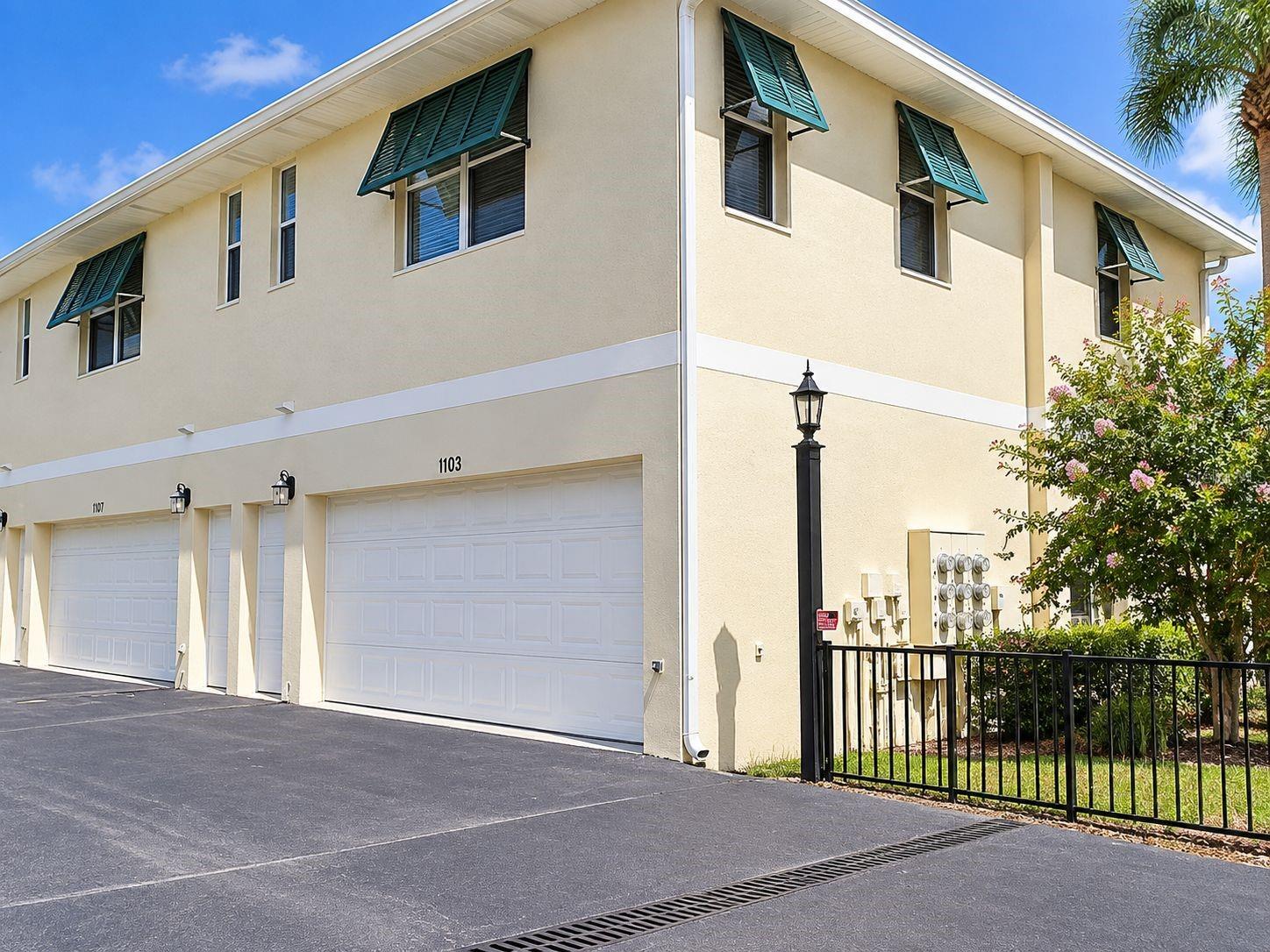 1103 ISLAMORADA LN Property Photo 1
