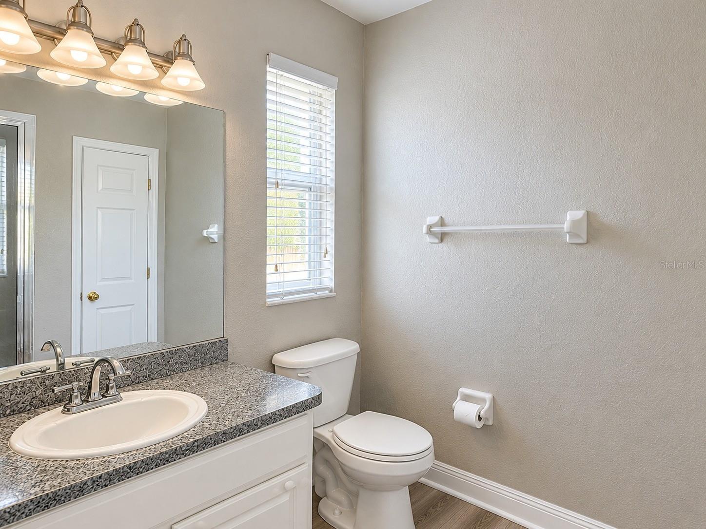 1103 Islamorada Ln Property Photo 6