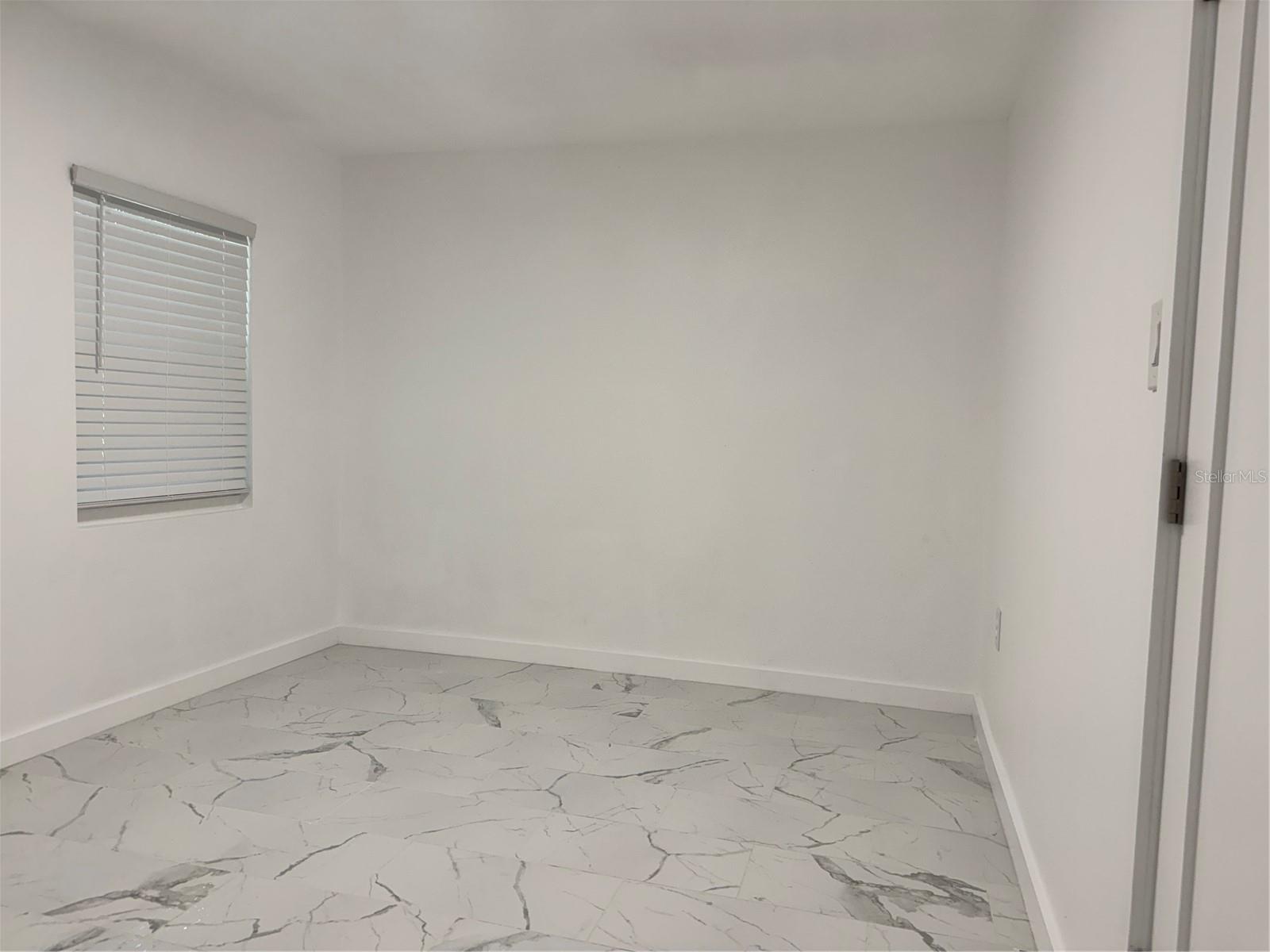 56 B St #2 Property Photo 7