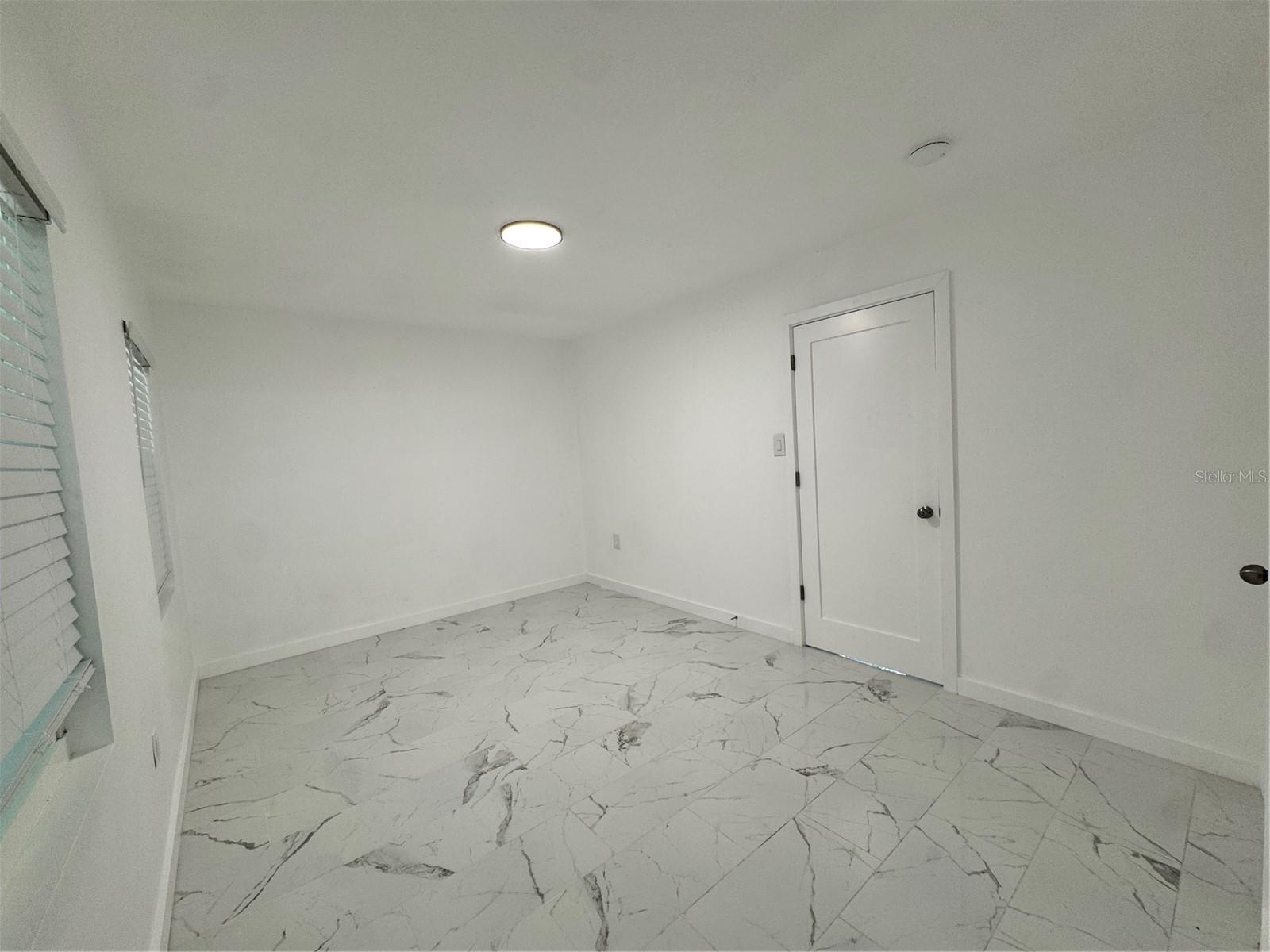 56 B St #2 Property Photo 12