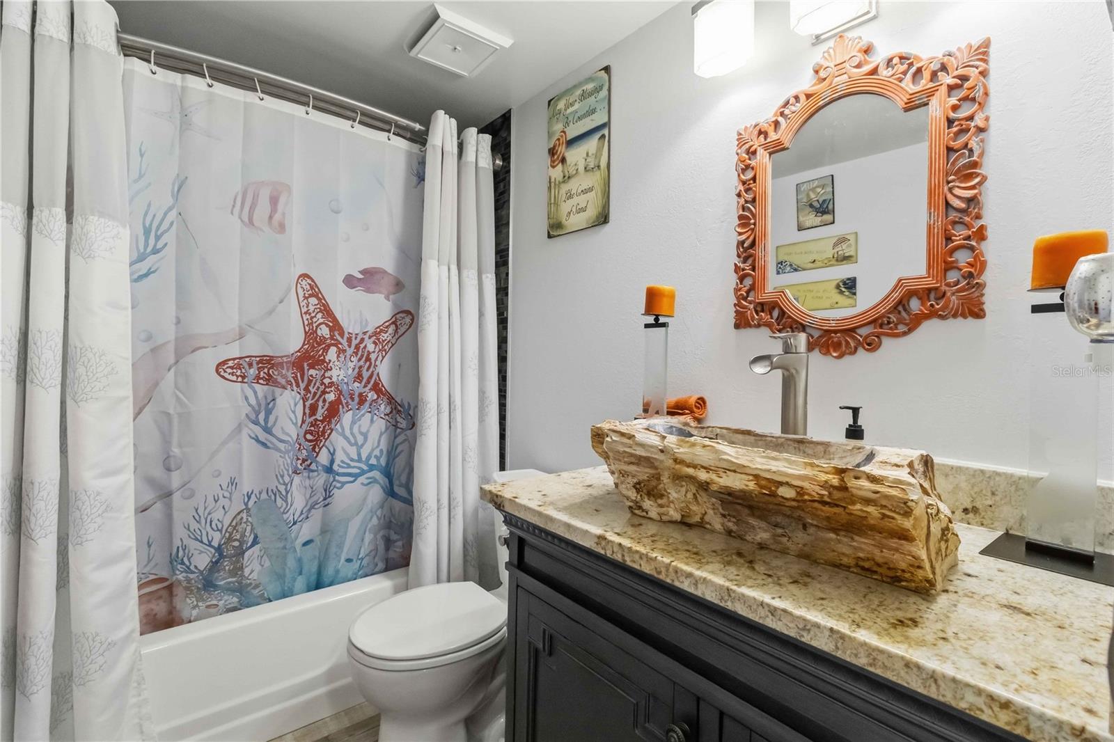 704 Oakgrove Dr #226d Property Photo 13