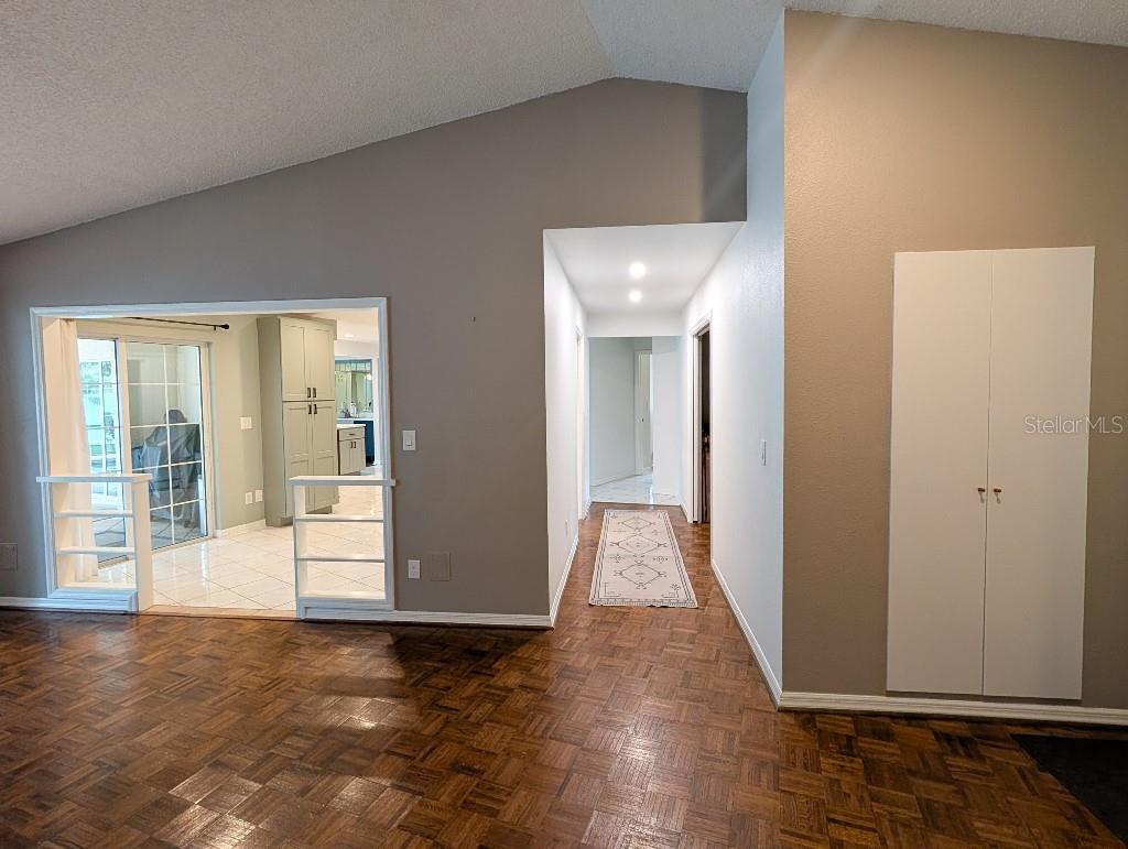 2673 Montague Ct W Property Photo 7
