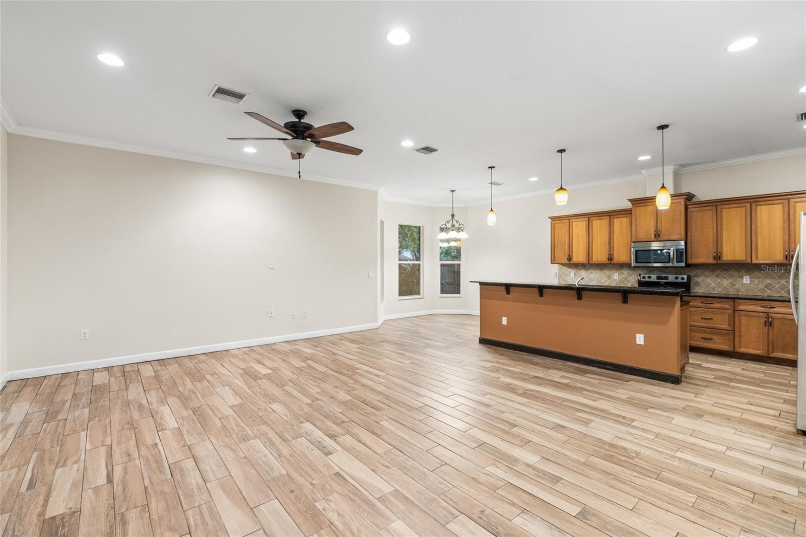 4117 Woodacre Ln Property Photo 12