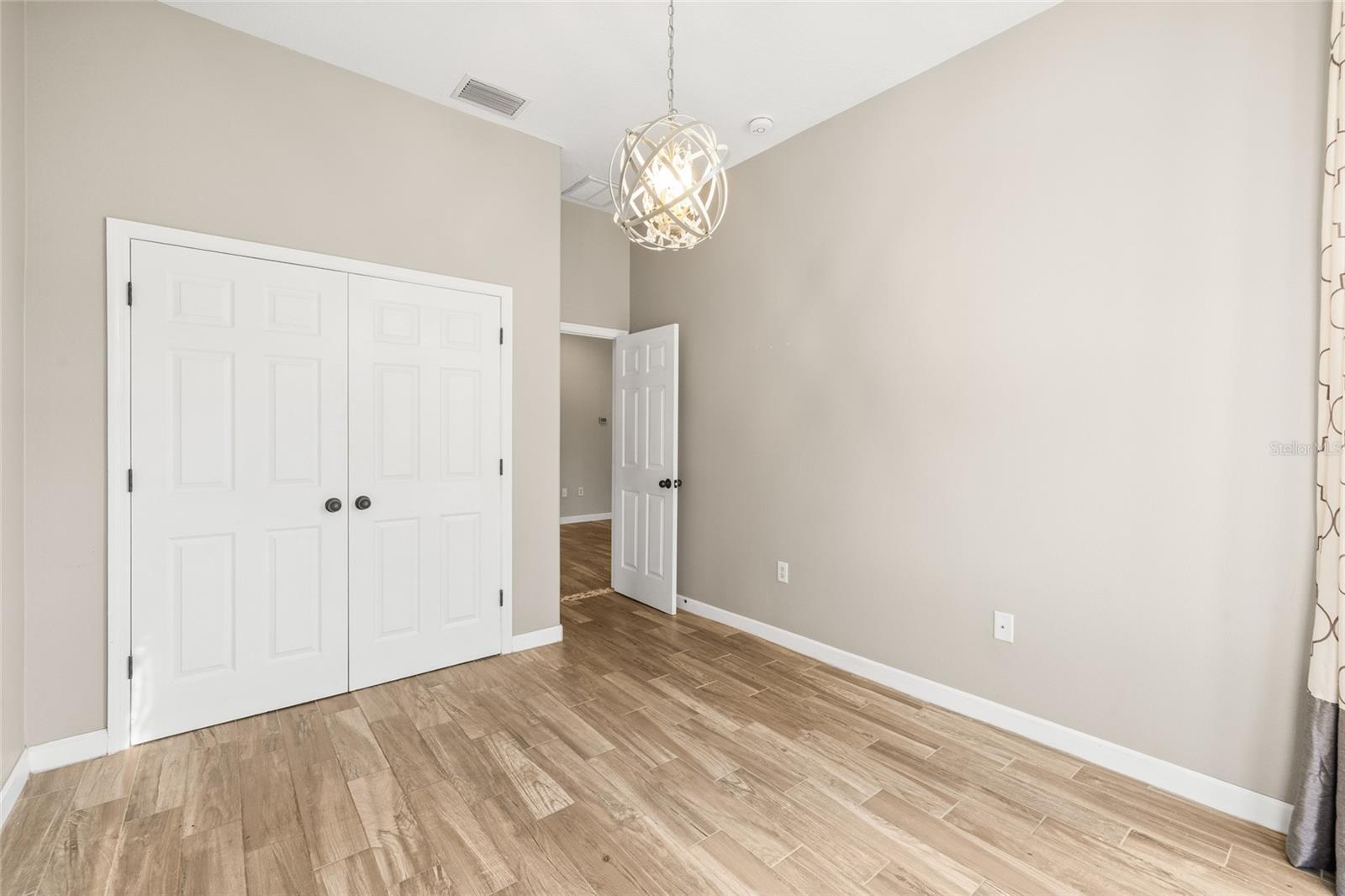 4117 Woodacre Ln Property Photo 23