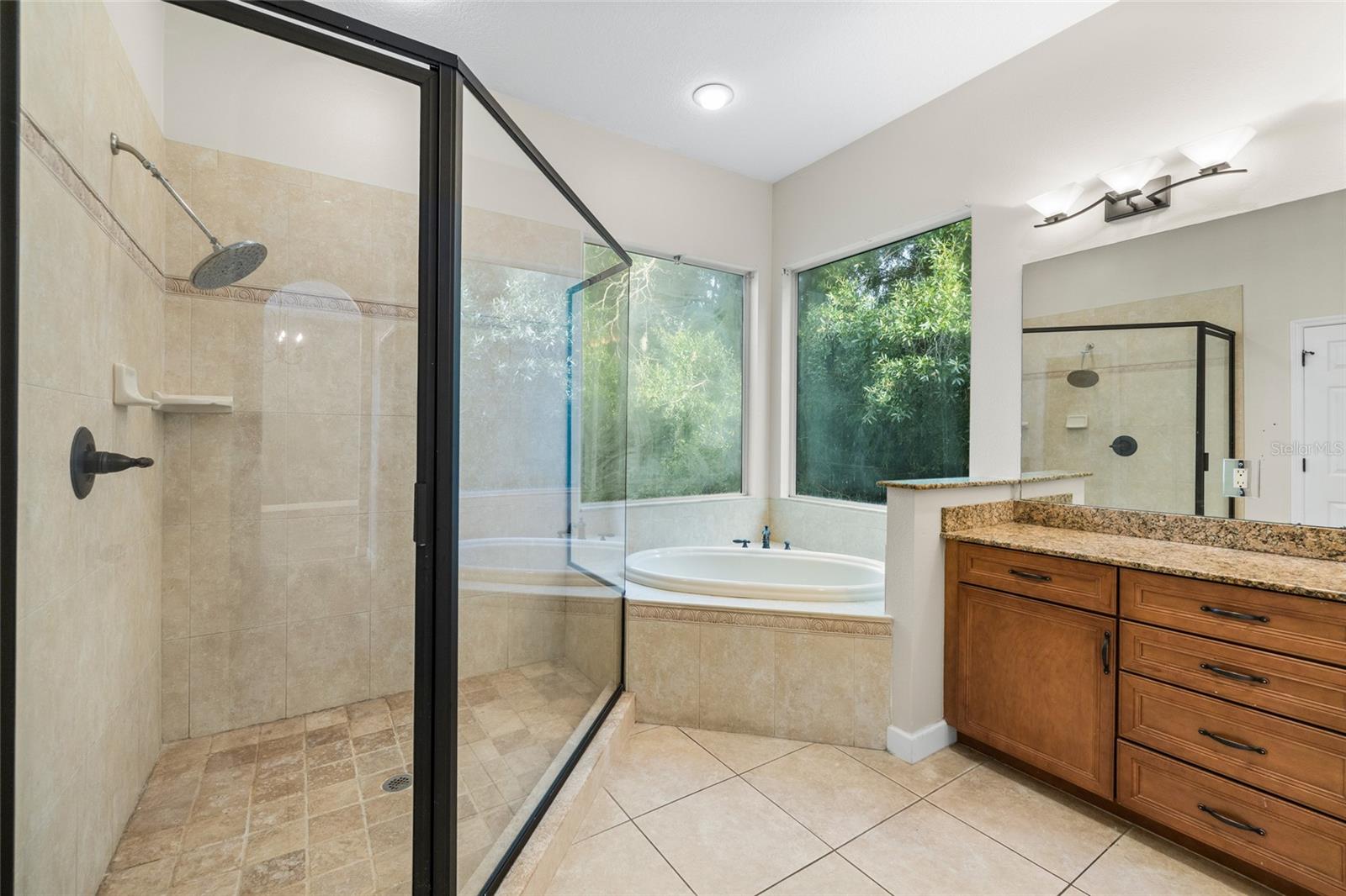 4117 Woodacre Ln Property Photo 29