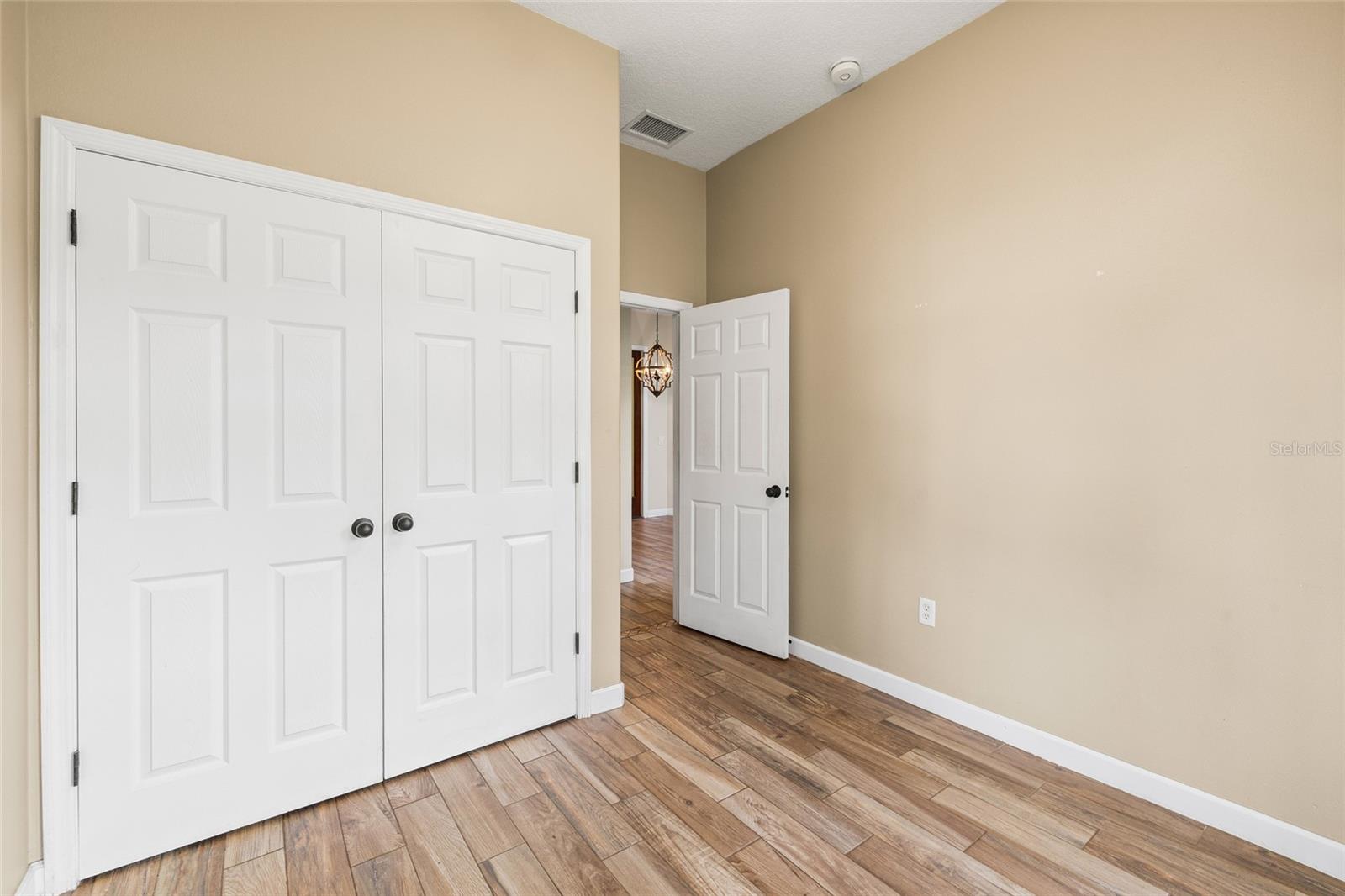 4117 Woodacre Ln Property Photo 39