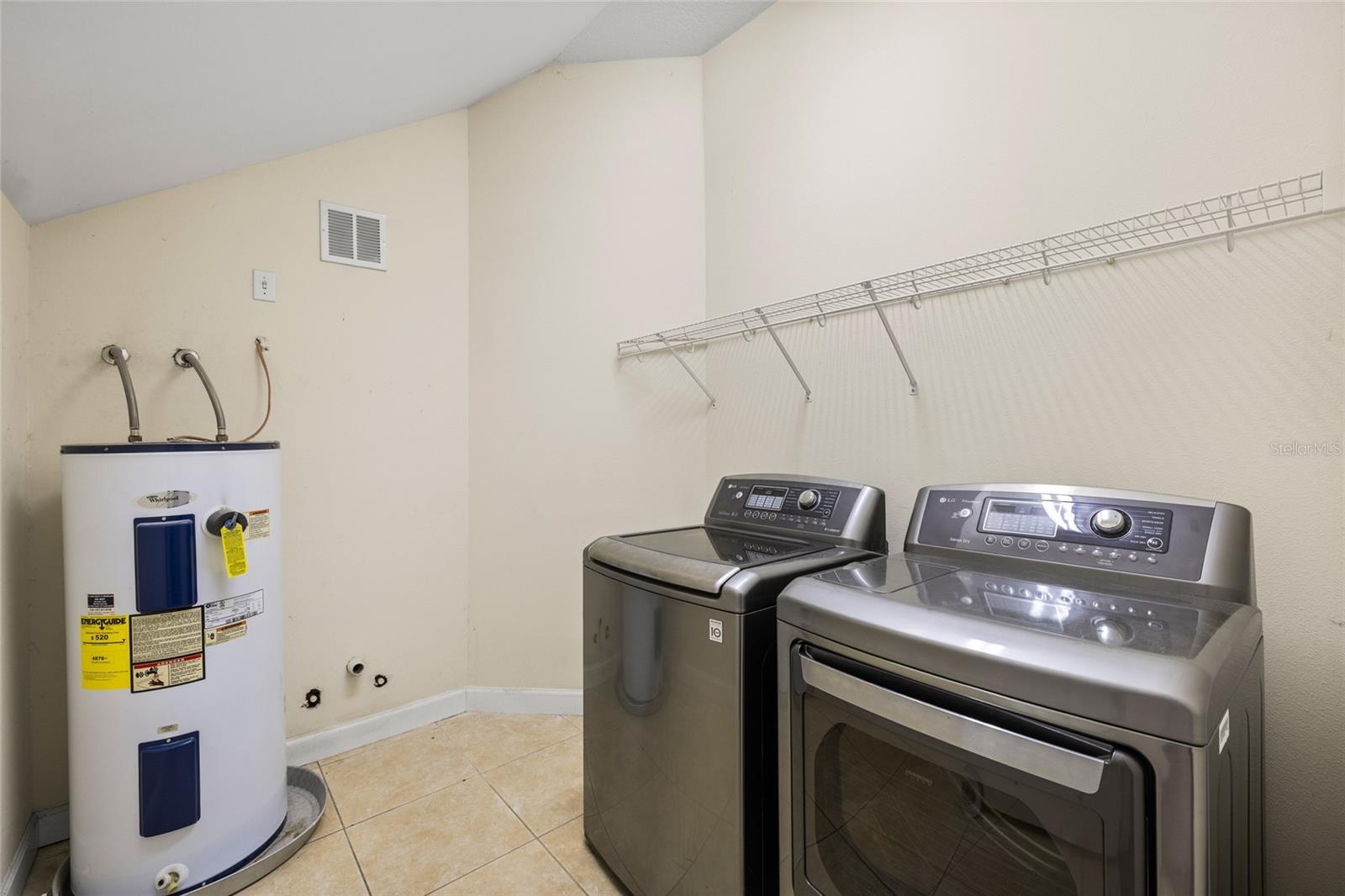 4117 Woodacre Ln Property Photo 40