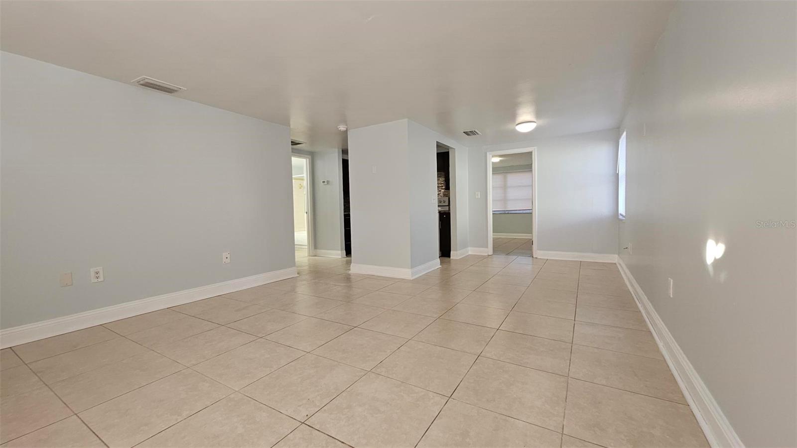 5409 Pasadena Dr Property Photo 3