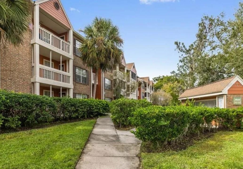 10200 GANDY BLVD N #1201 Property Photo 1