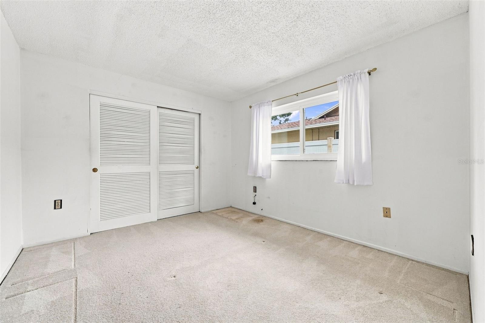203 Hillcrest Dr Property Photo 24