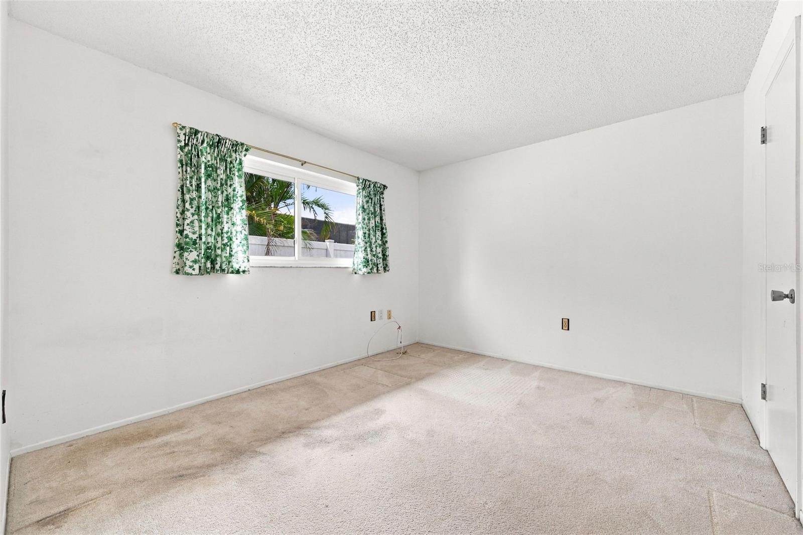 203 Hillcrest Dr Property Photo 31