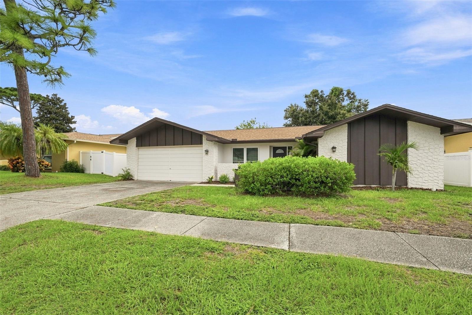 203 Hillcrest Dr Property Photo 39