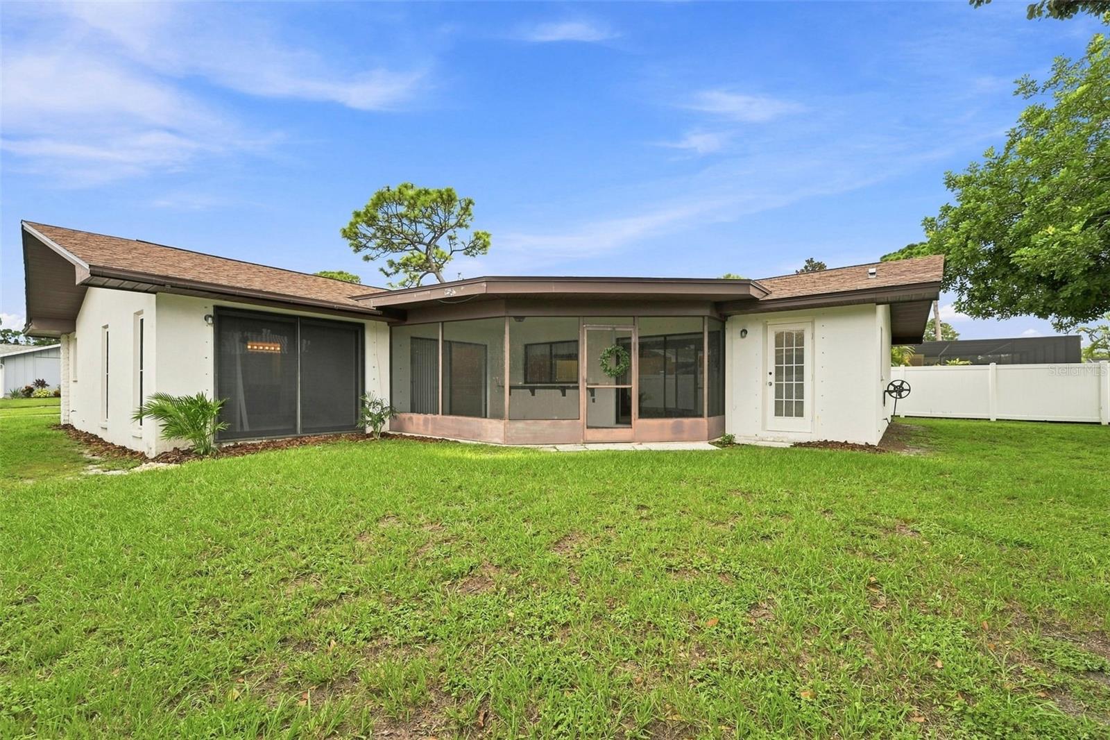 203 Hillcrest Dr Property Photo 47