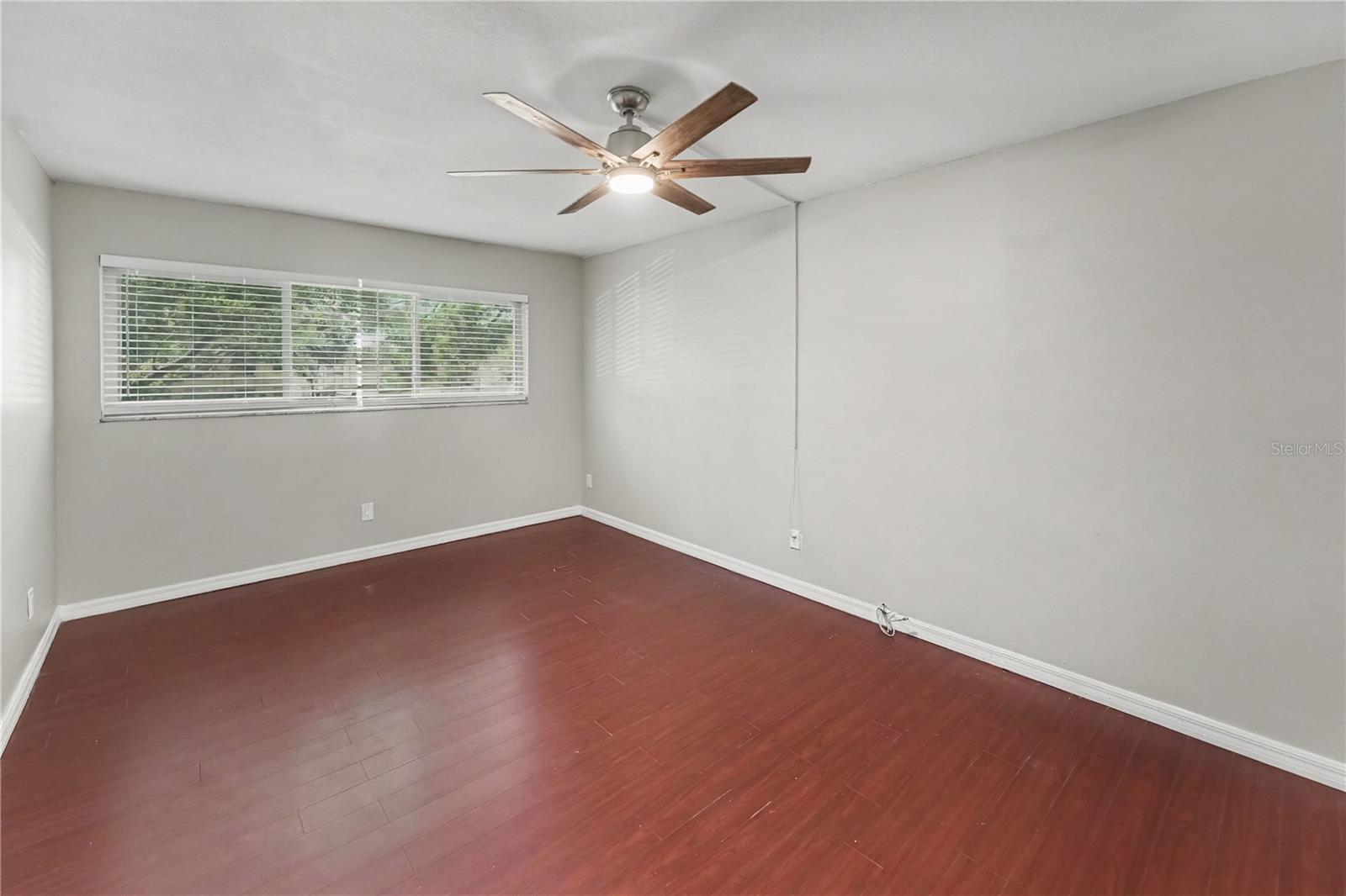 4450 40th Ave N #d12 Property Photo 18
