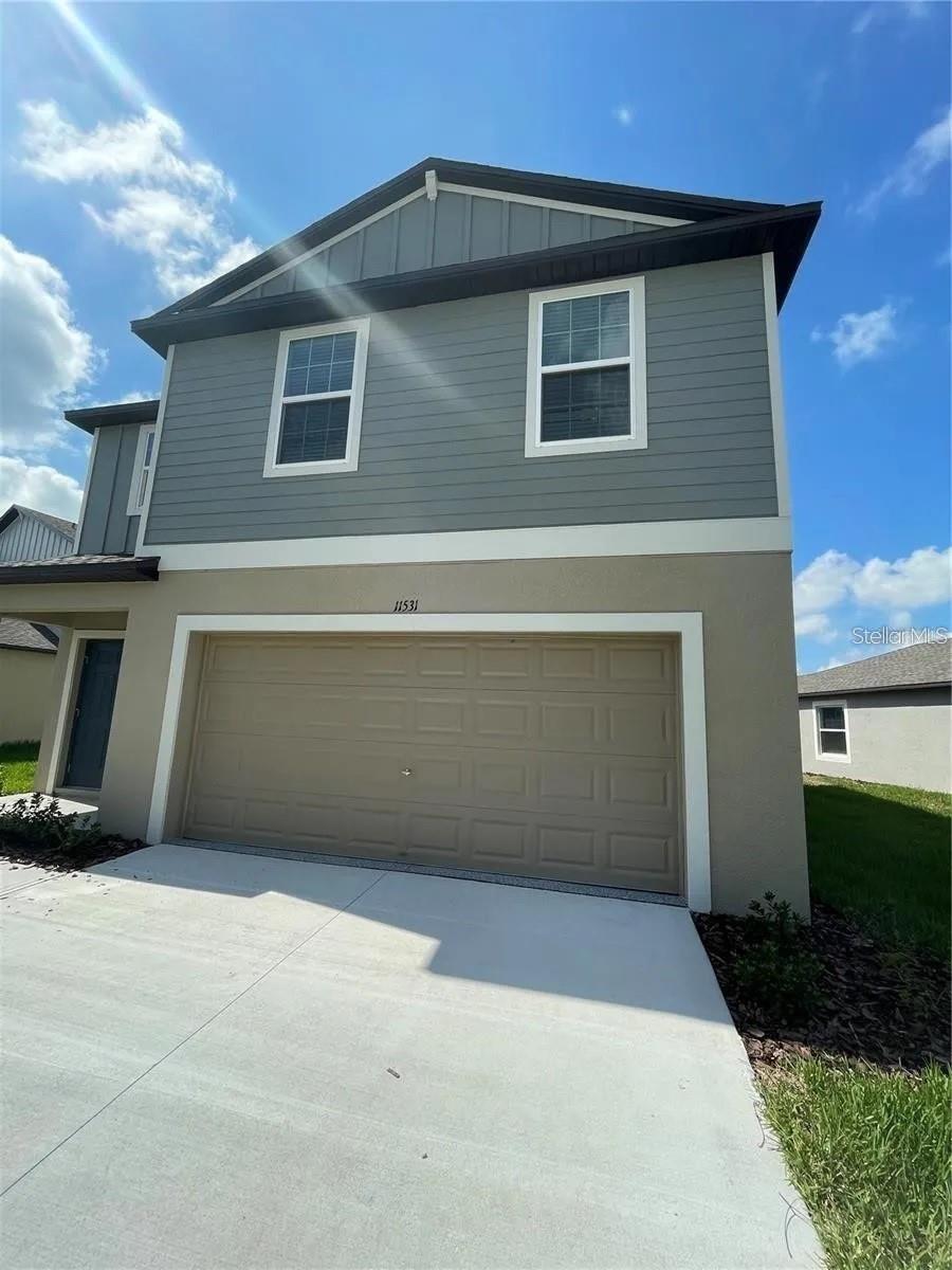 11531 Radiant Shore Loop Property Photo 1
