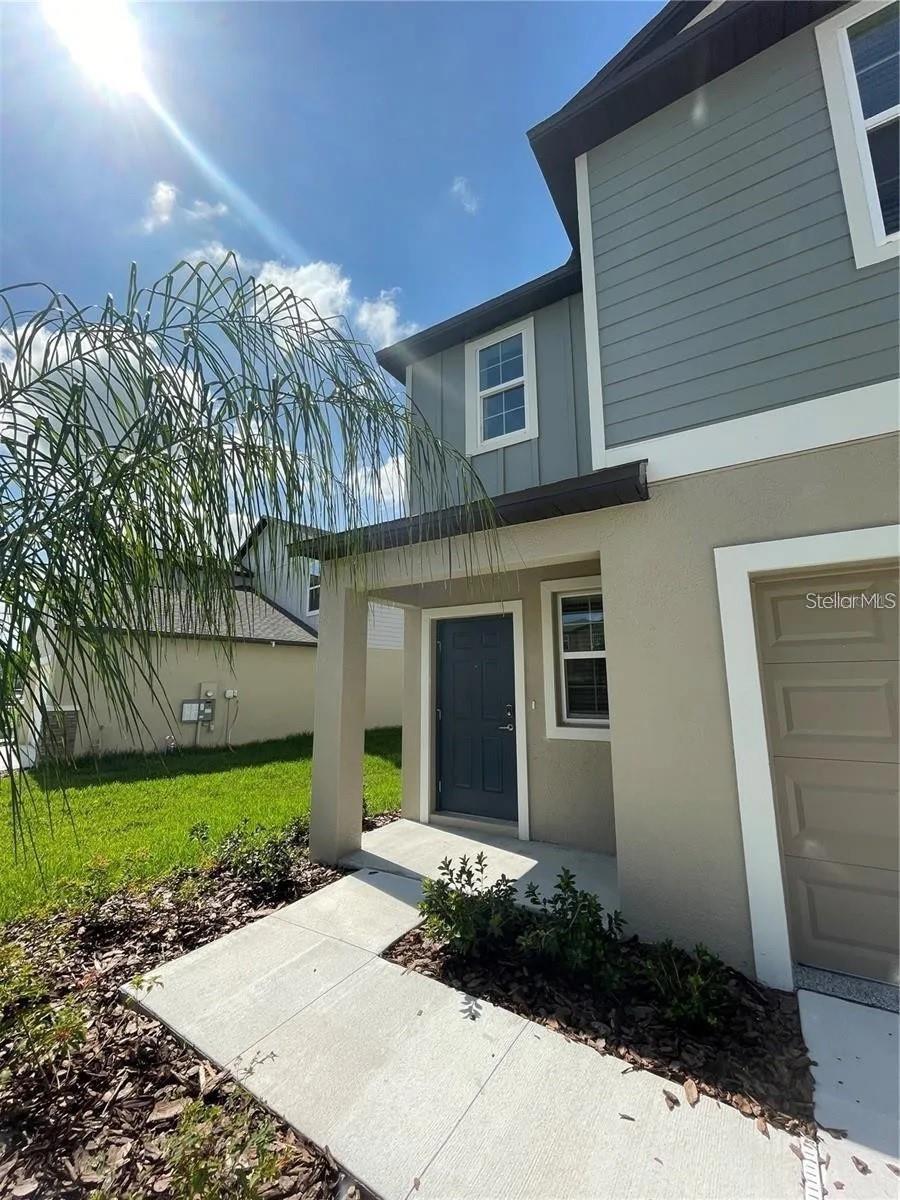 11531 Radiant Shore Loop Property Photo 2