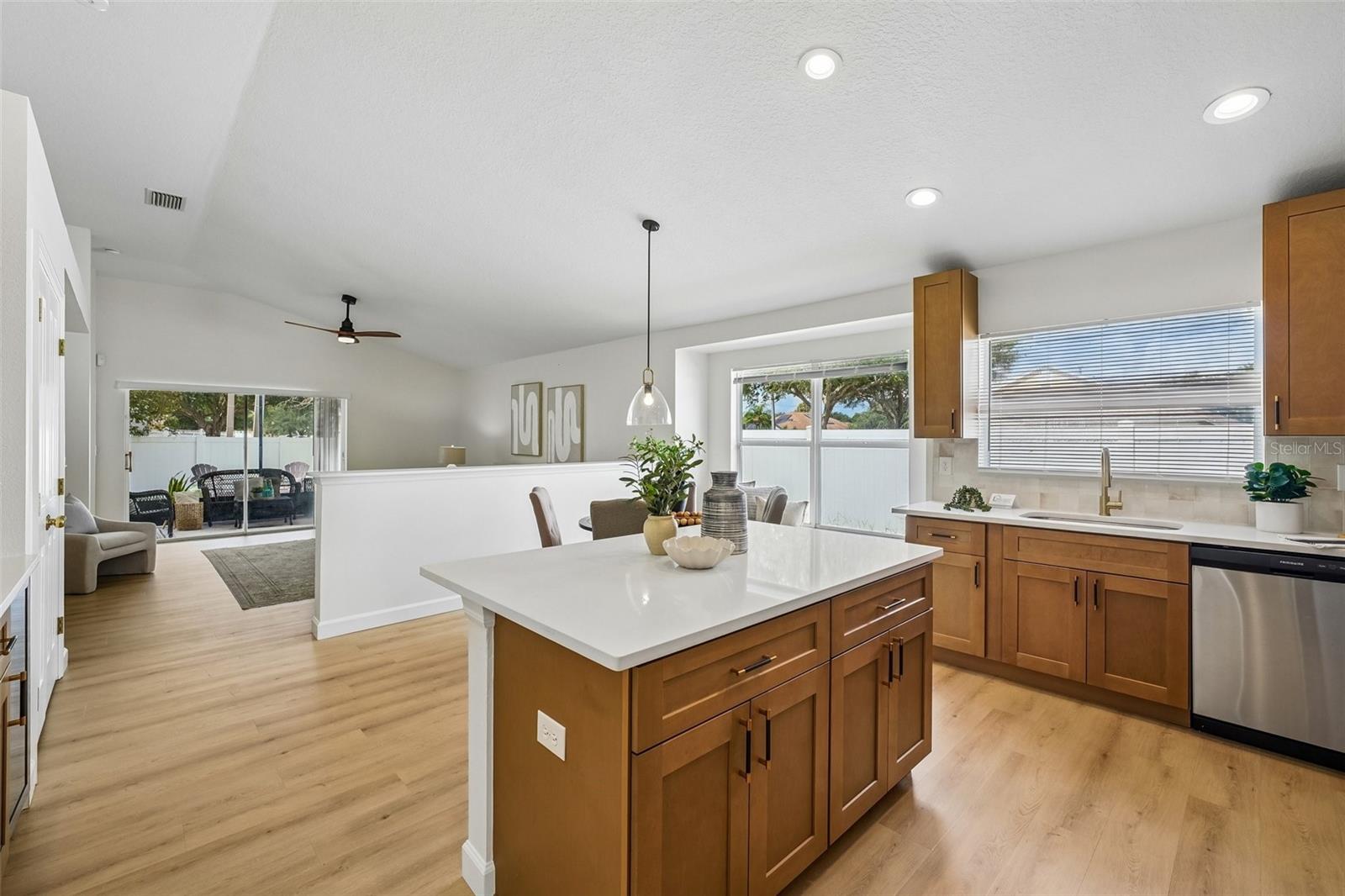 24514 Volterra Ct Property Photo 6