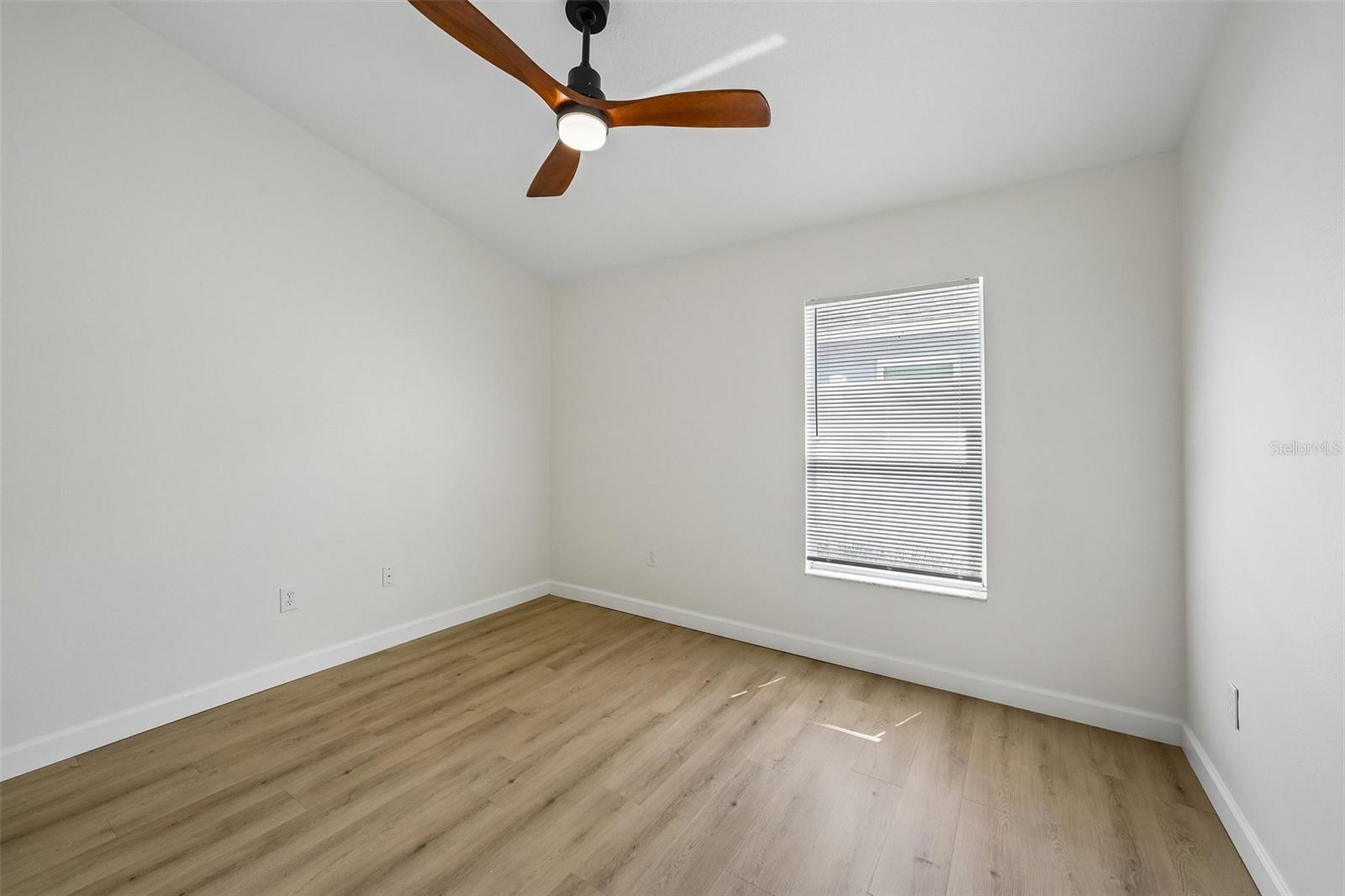 24514 Volterra Ct Property Photo 25
