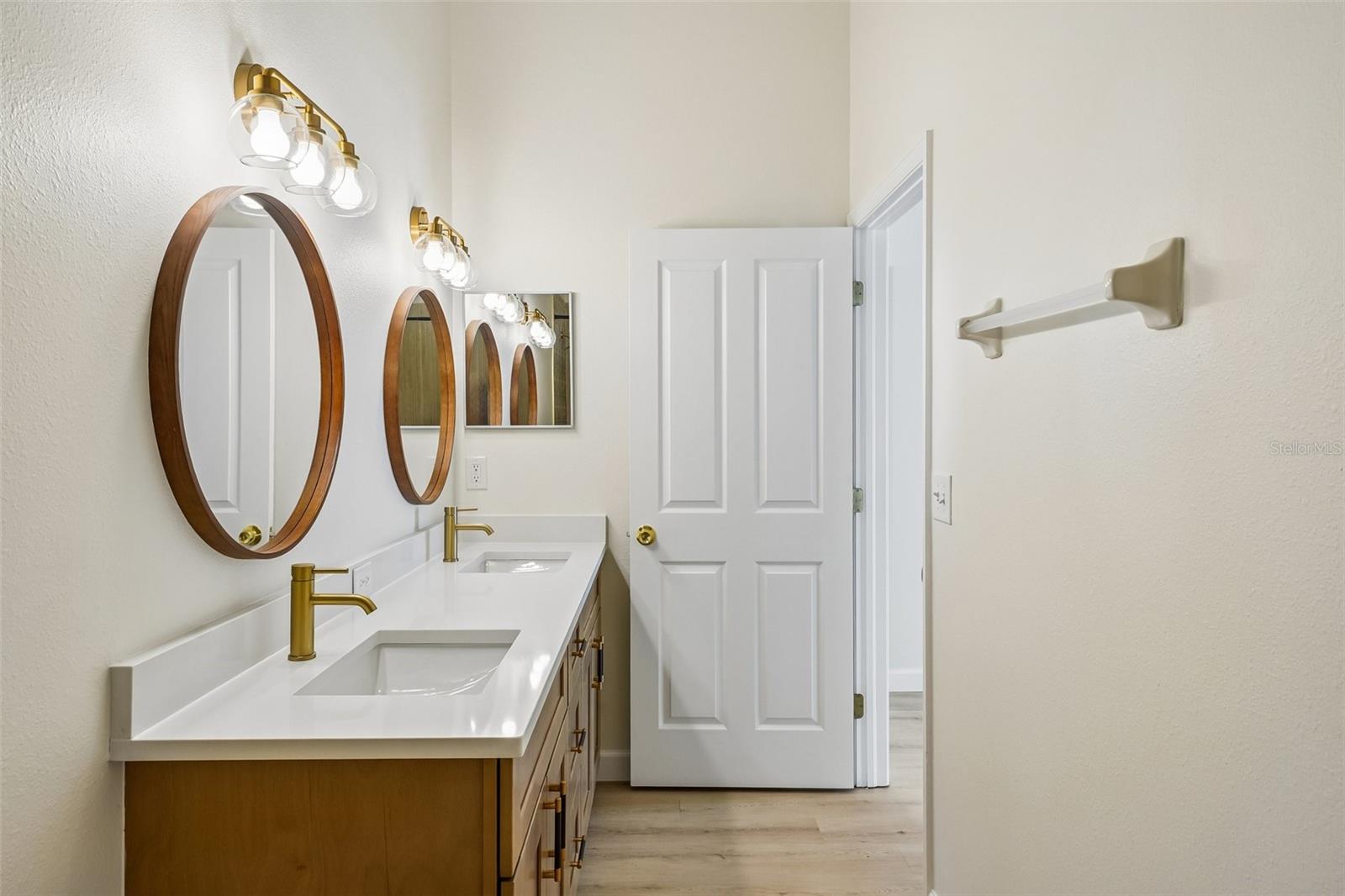 24514 Volterra Ct Property Photo 29