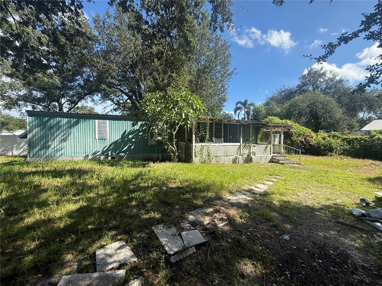 10004 Massachusetts St Property Photo 1