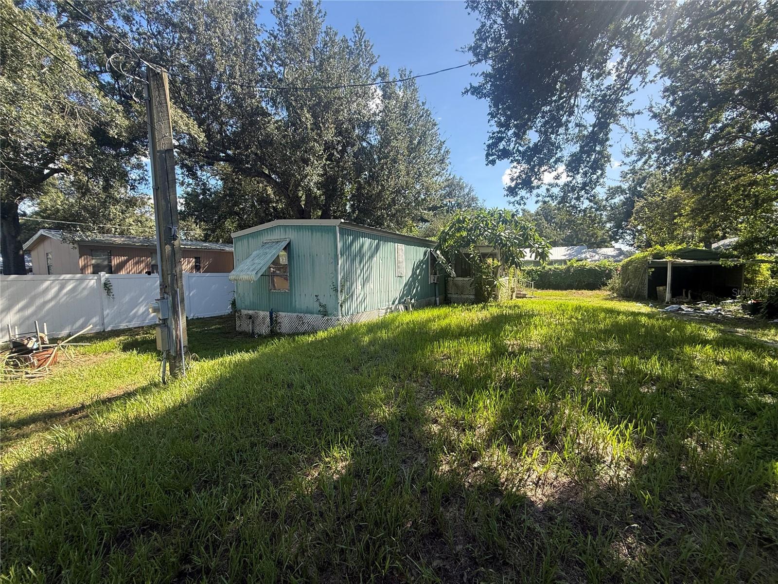 10004 Massachusetts St Property Photo 2