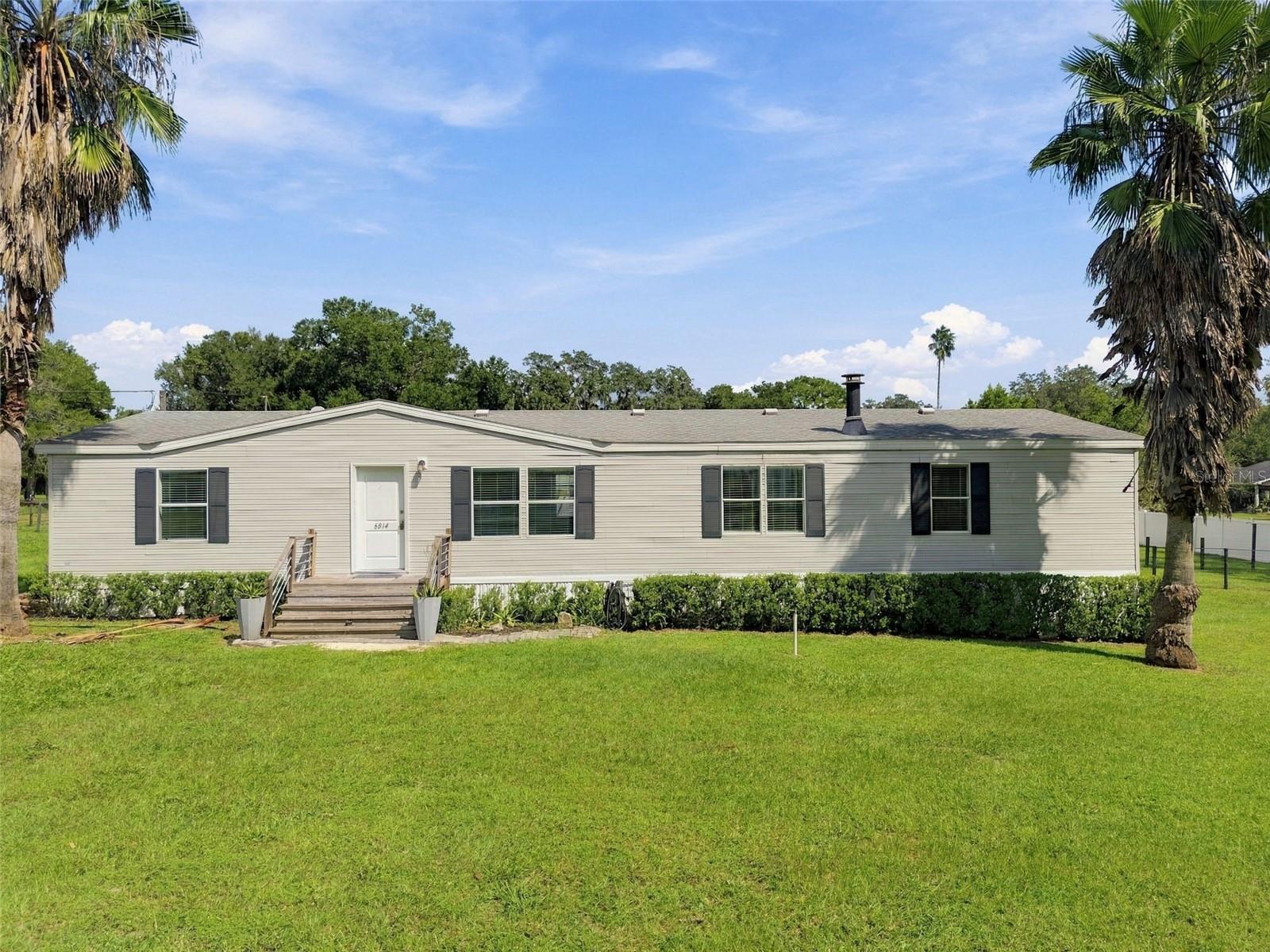 6814 Founders St Property Photo 4