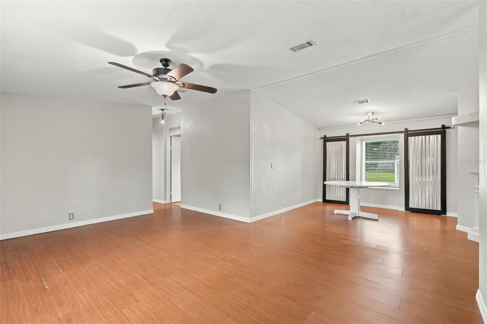 6814 Founders St Property Photo 9