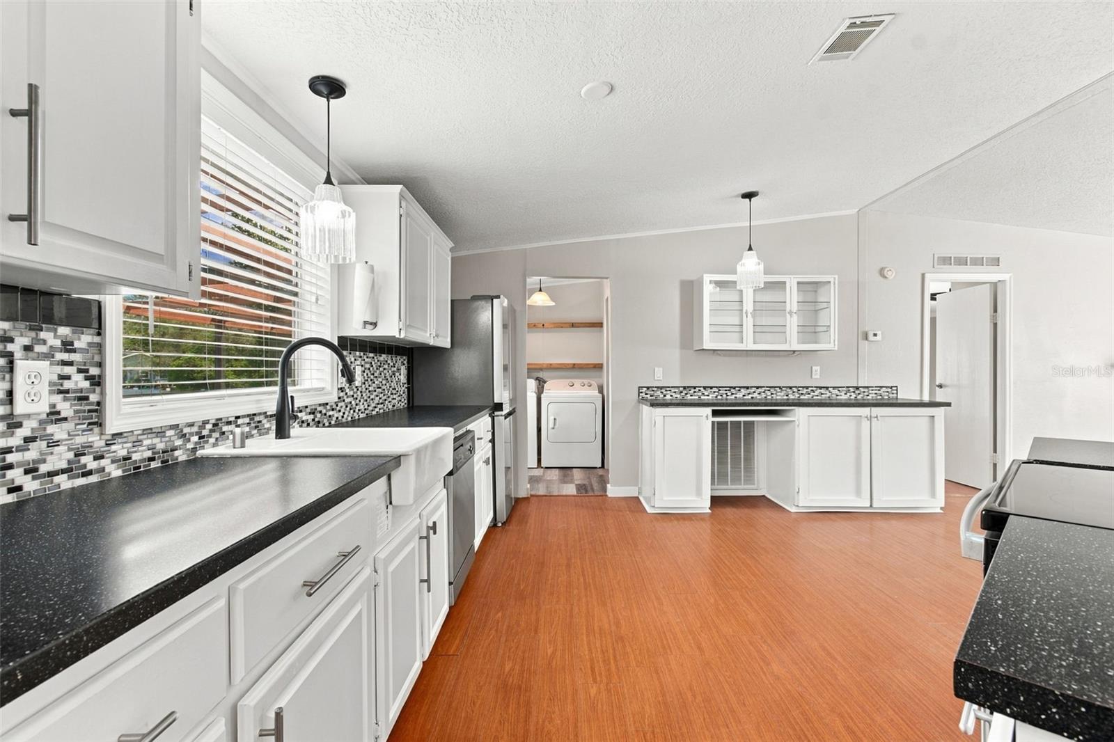 6814 Founders St Property Photo 29