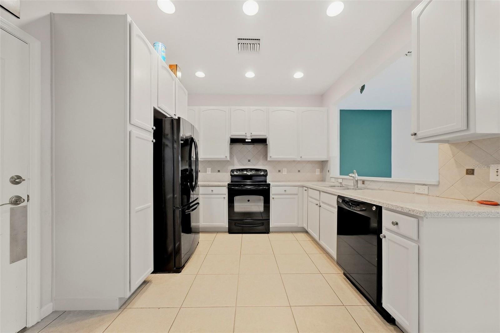 10647 Whittington Ct Property Photo 13