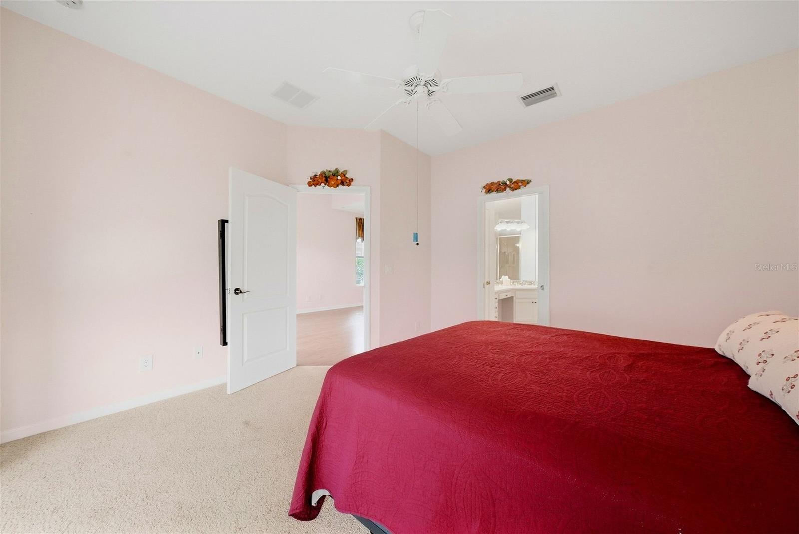 10647 Whittington Ct Property Photo 18