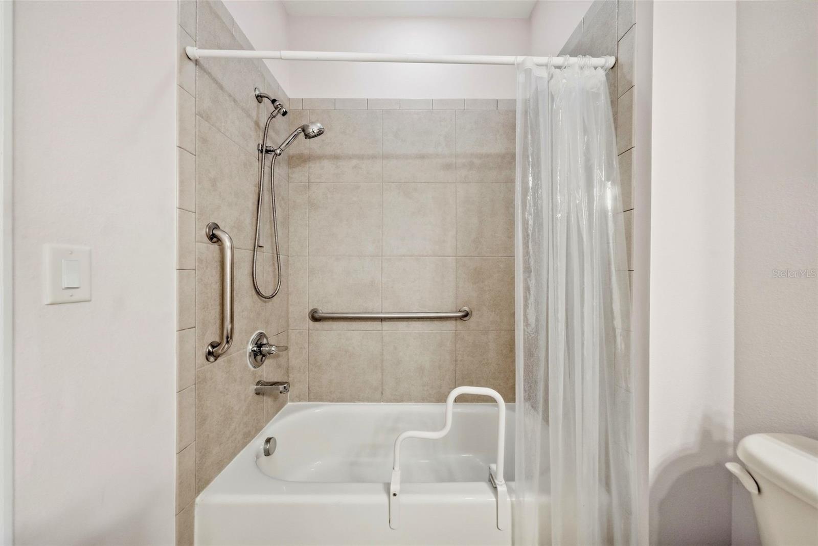 10647 Whittington Ct Property Photo 37