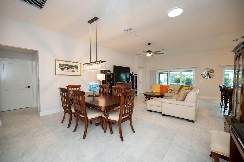 1364 Francesca Pl Property Photo 37