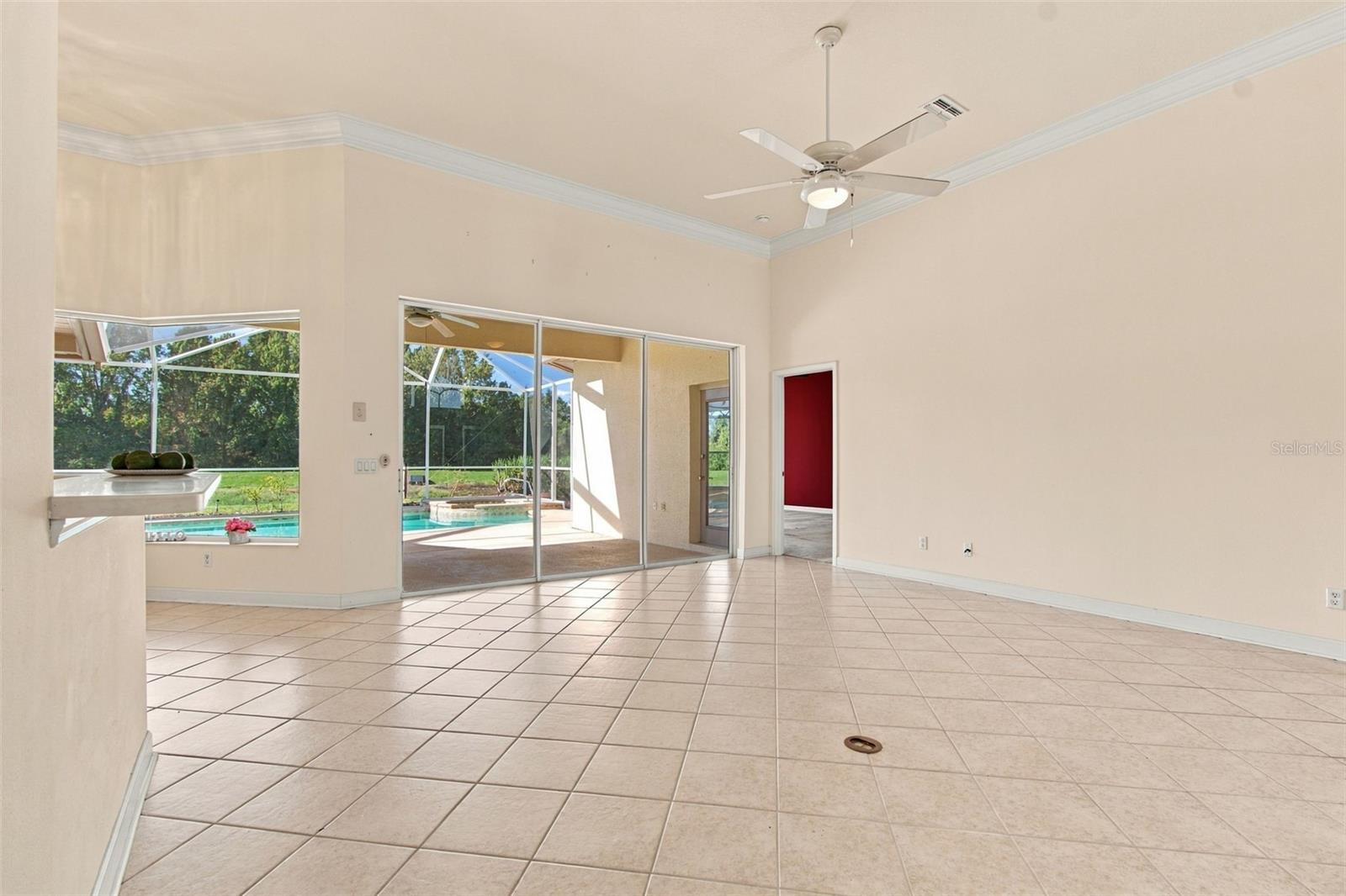 1301 Fox Chapel Dr Property Photo 7
