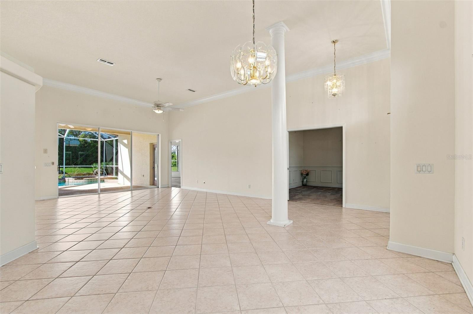 1301 Fox Chapel Dr Property Photo 8
