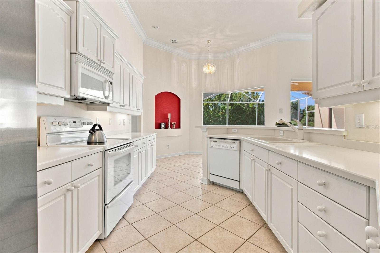 1301 Fox Chapel Dr Property Photo 10
