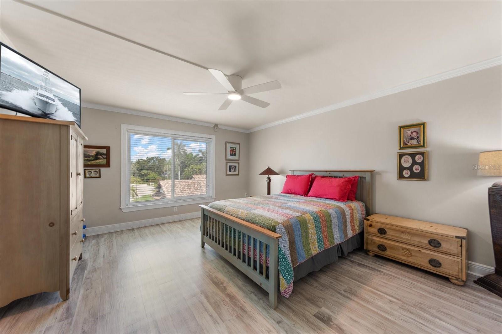 155 Bluff View Dr #209 Property Photo 15