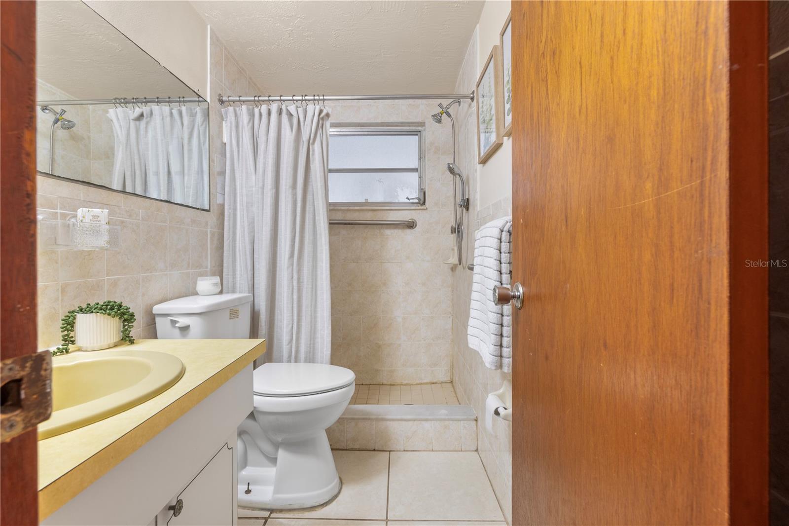 3352 Hoover Dr Property Photo 32