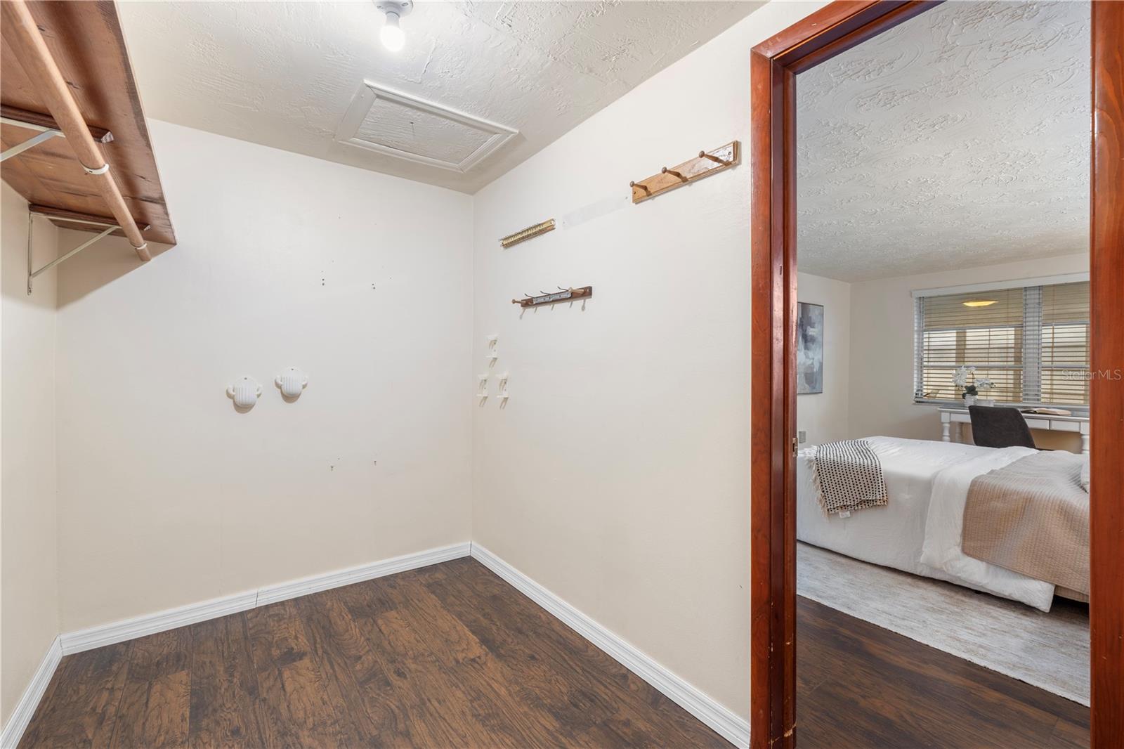 3352 Hoover Dr Property Photo 35