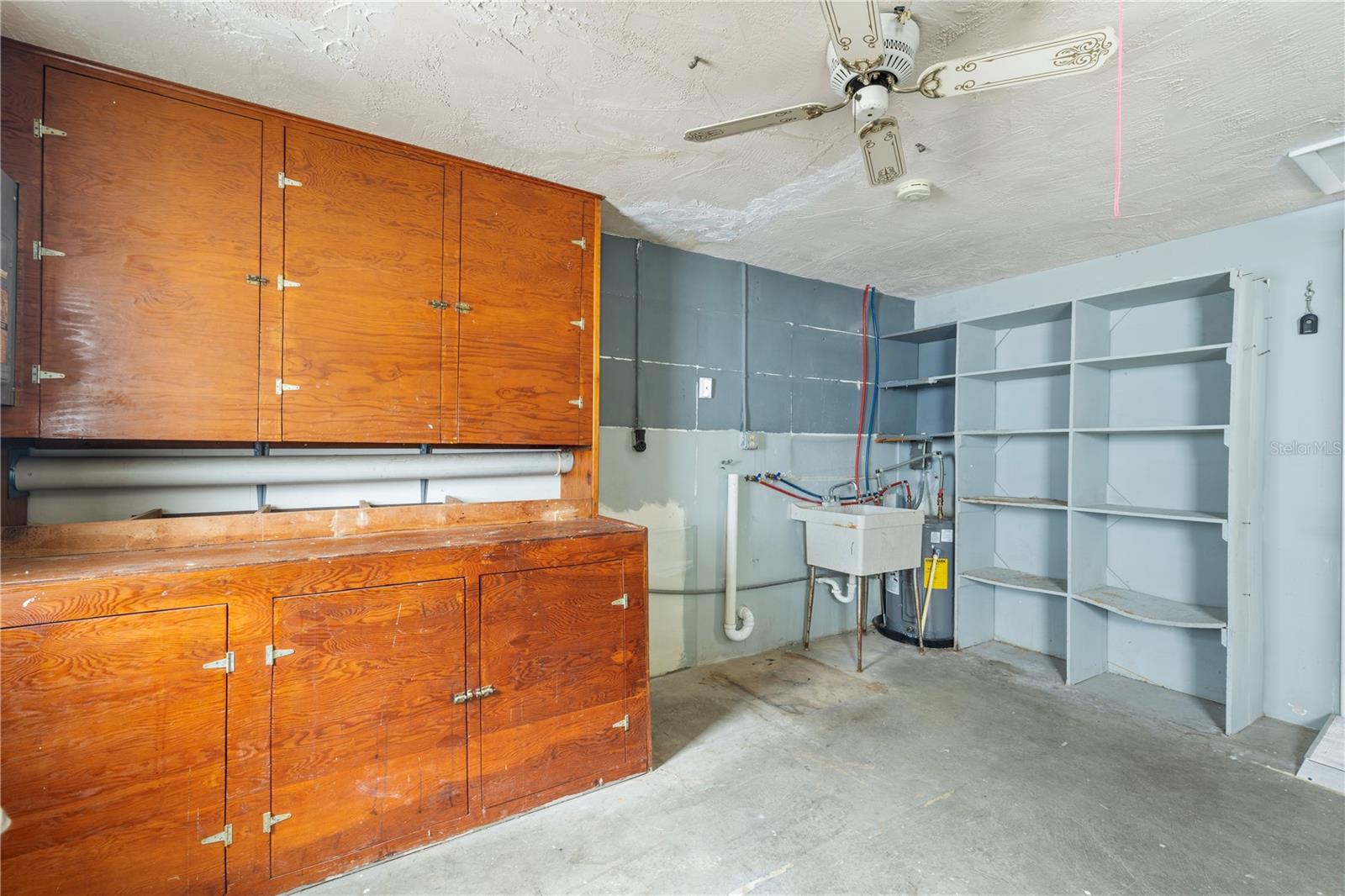 3352 Hoover Dr Property Photo 39
