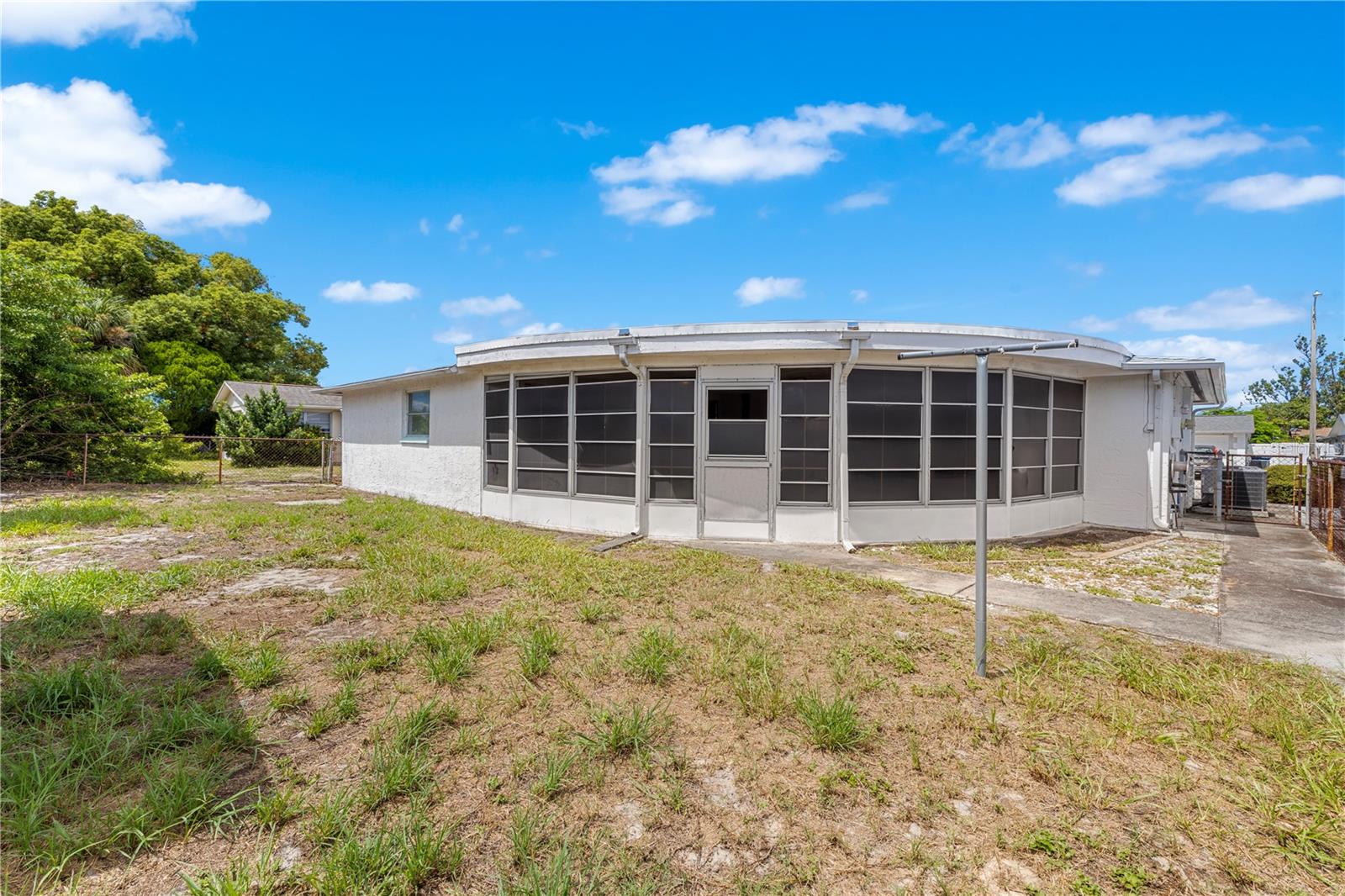 3352 Hoover Dr Property Photo 41