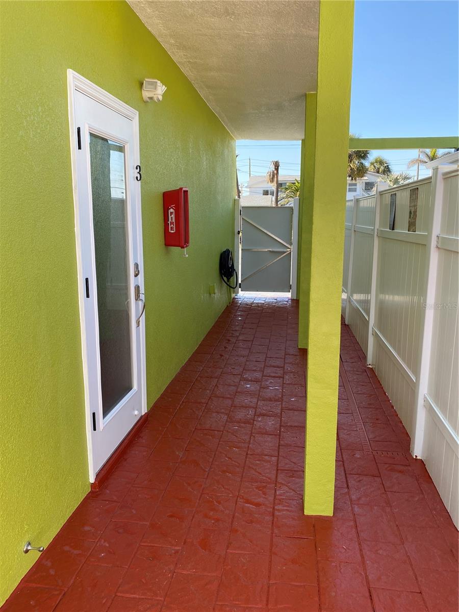 7224 1/2 Coquina Way #3 Property Photo 3
