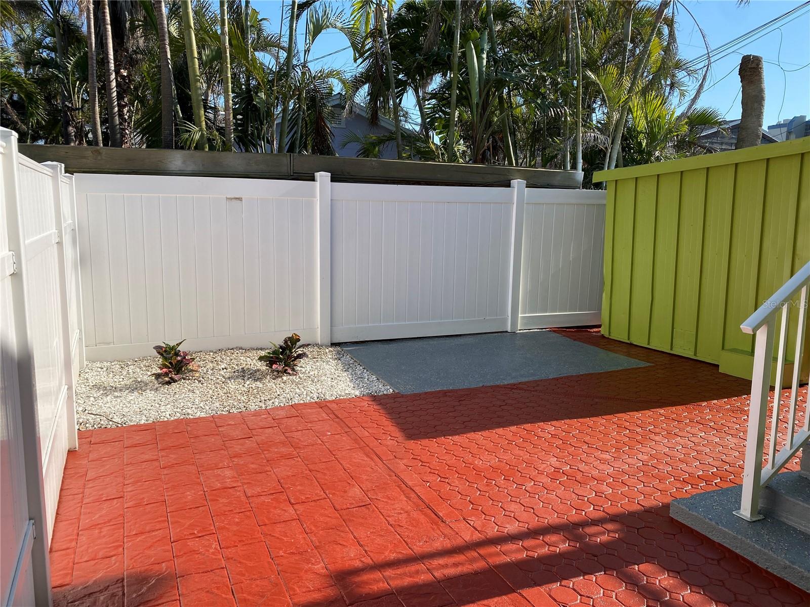 7224 1/2 Coquina Way #3 Property Photo 4