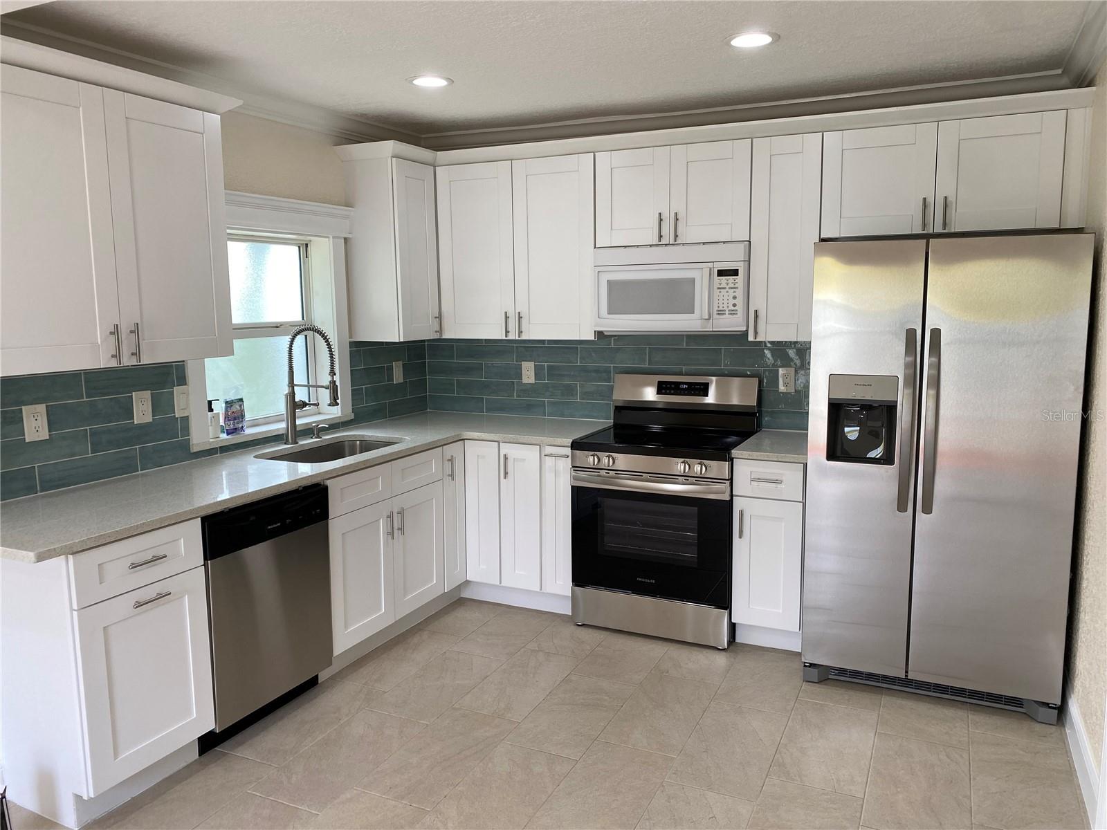 7224 1/2 Coquina Way #3 Property Photo 6