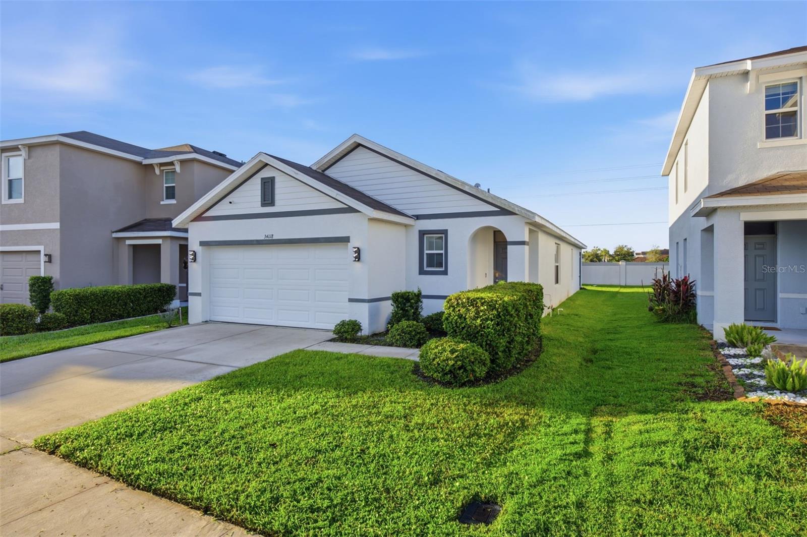 34118 Jasper Stone Dr Property Photo 3